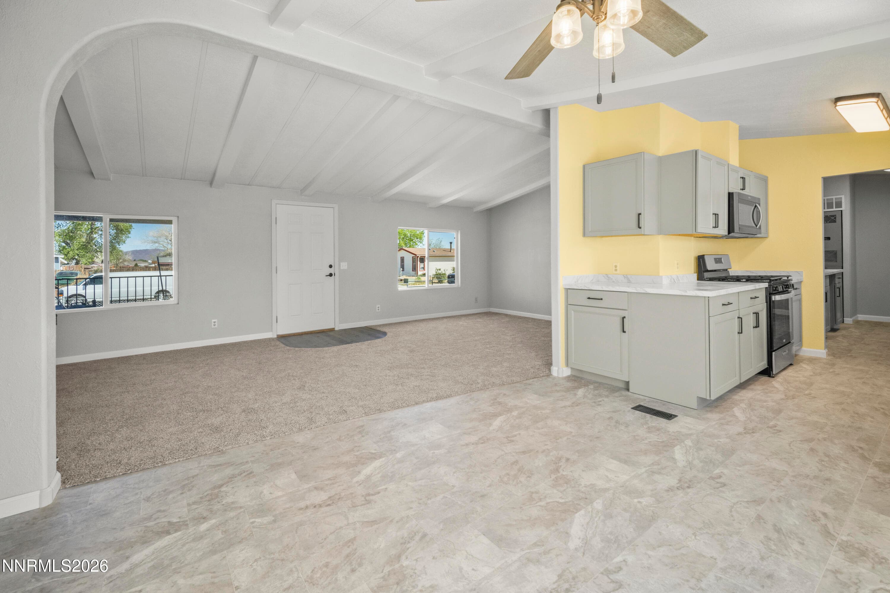 843 SILVER WAY - Photo 5