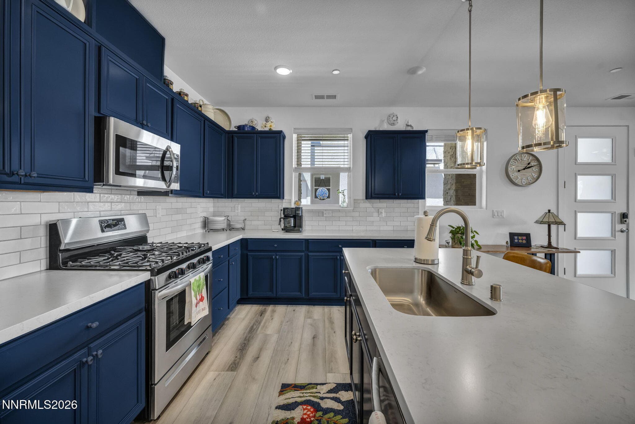 3671 PULSAR LN - Photo 2
