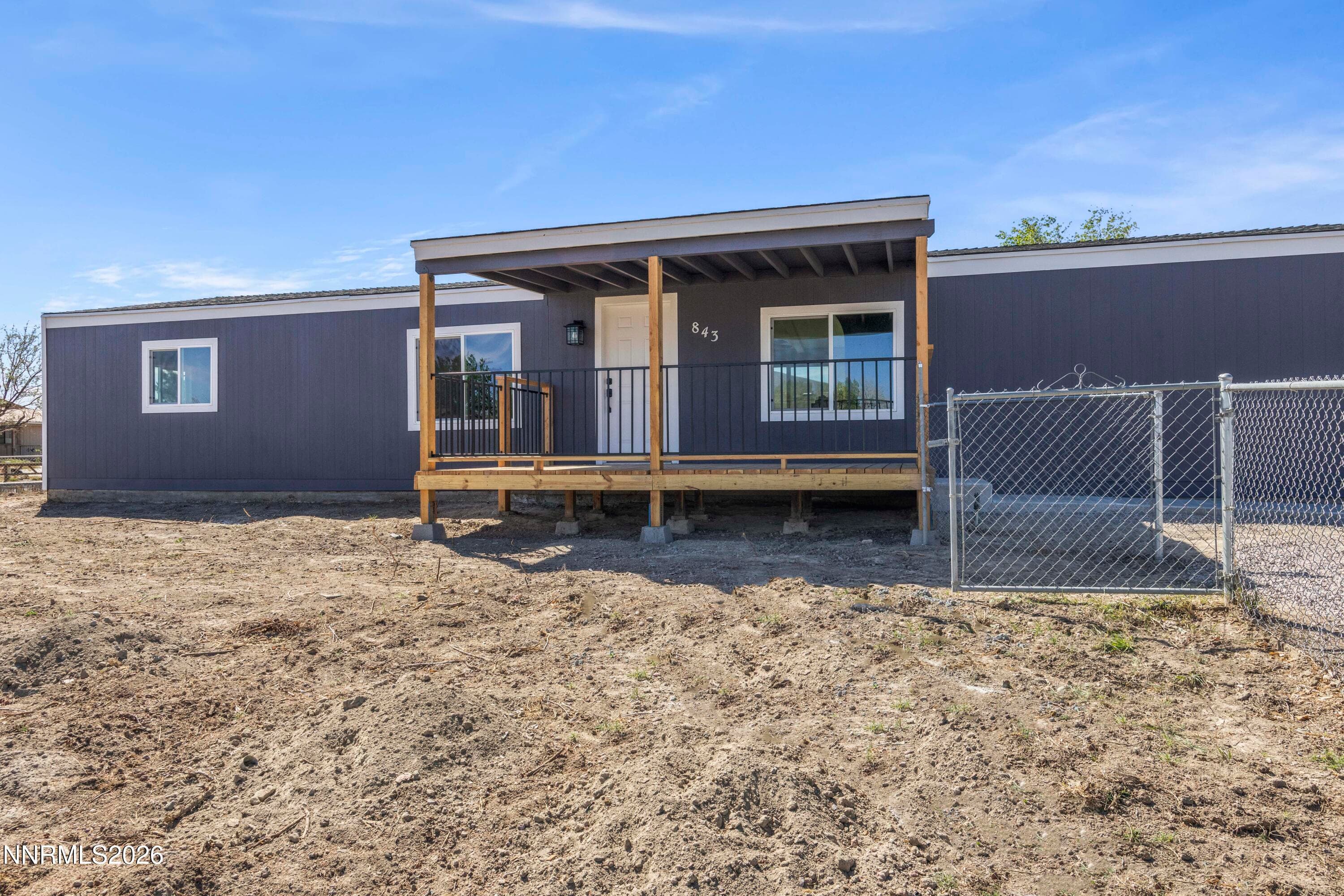 843 SILVER WAY - Photo 1
