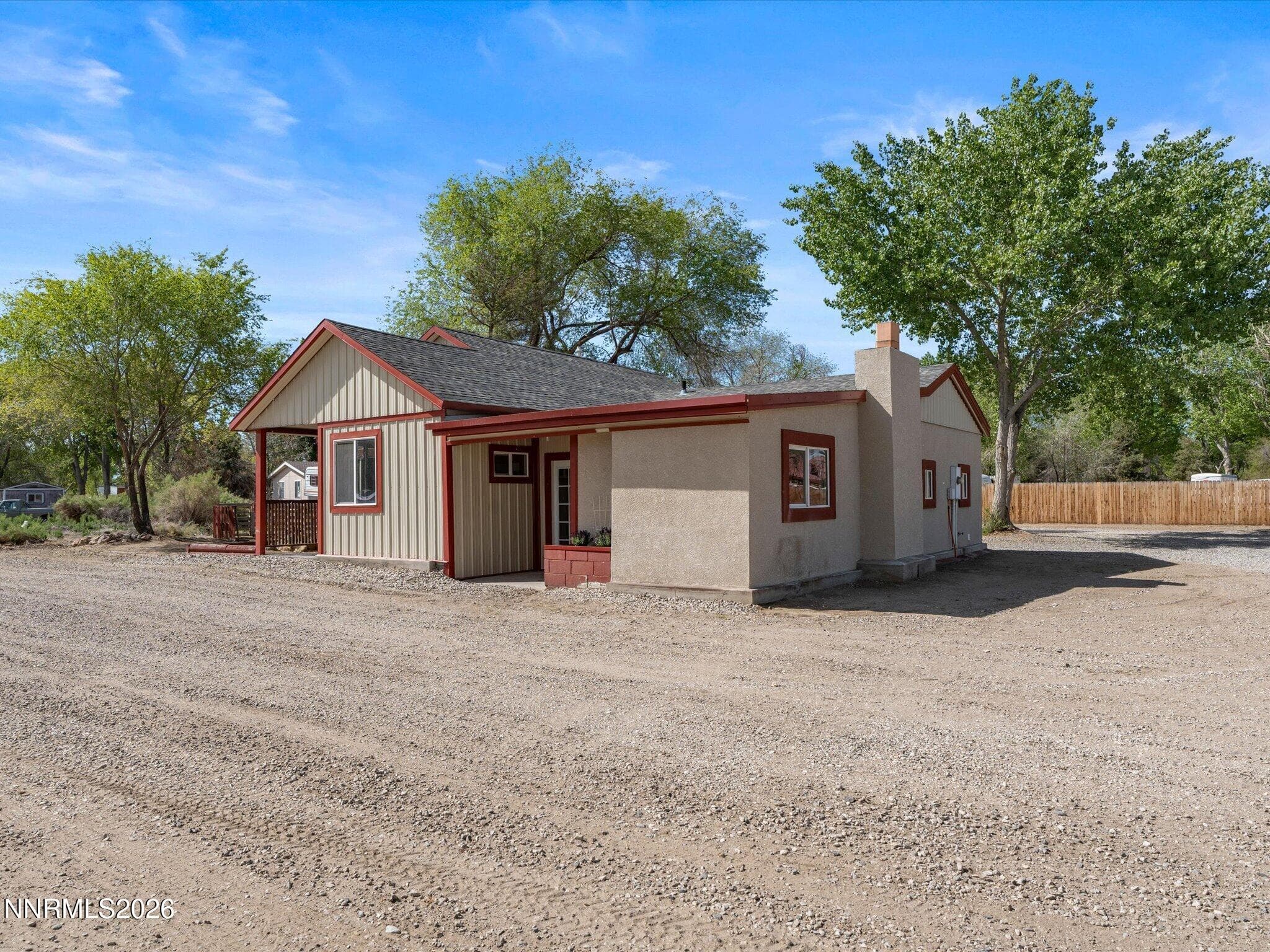 970 MCLEAN RD - Photo 3