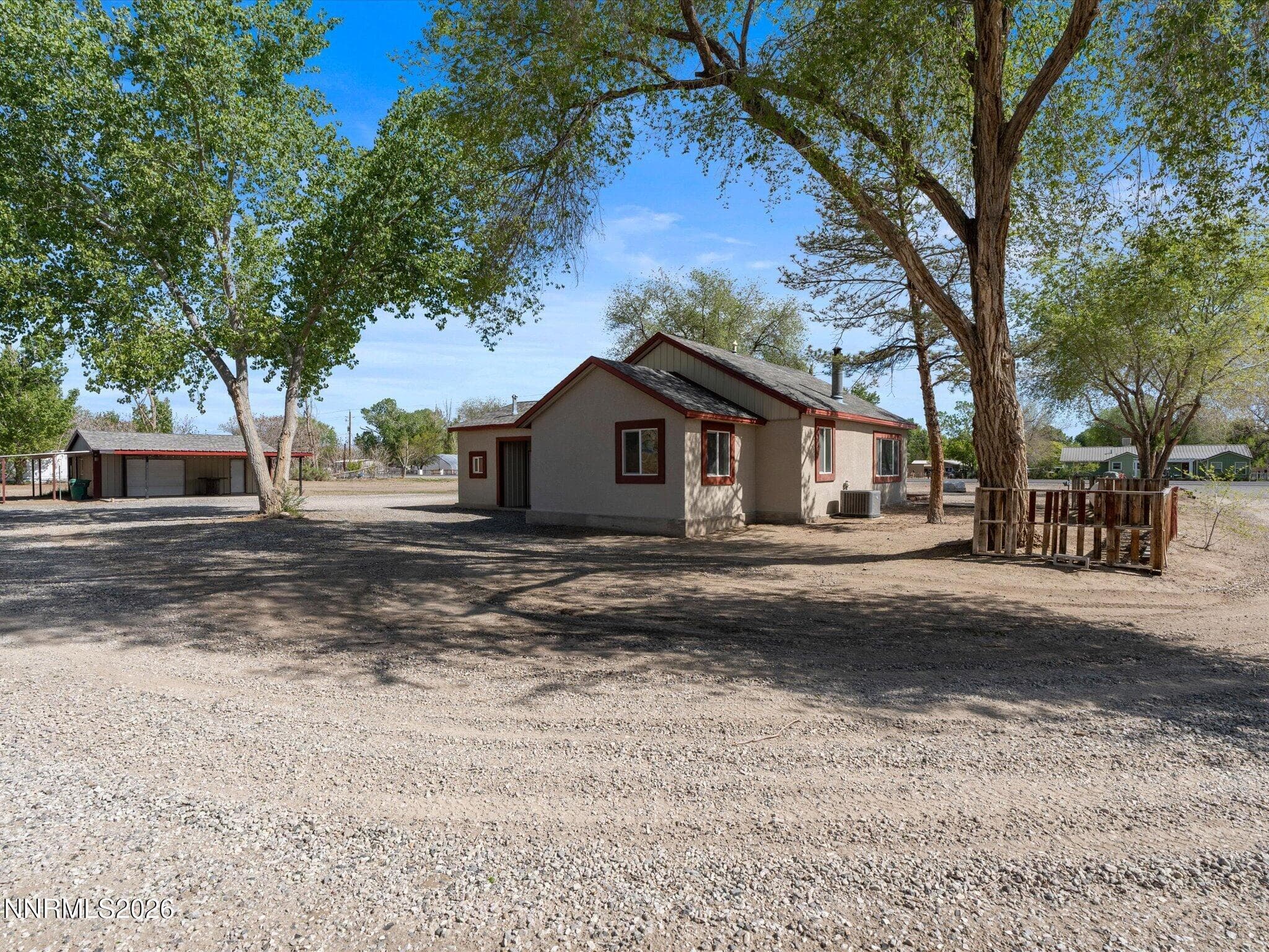 970 MCLEAN RD - See more photos