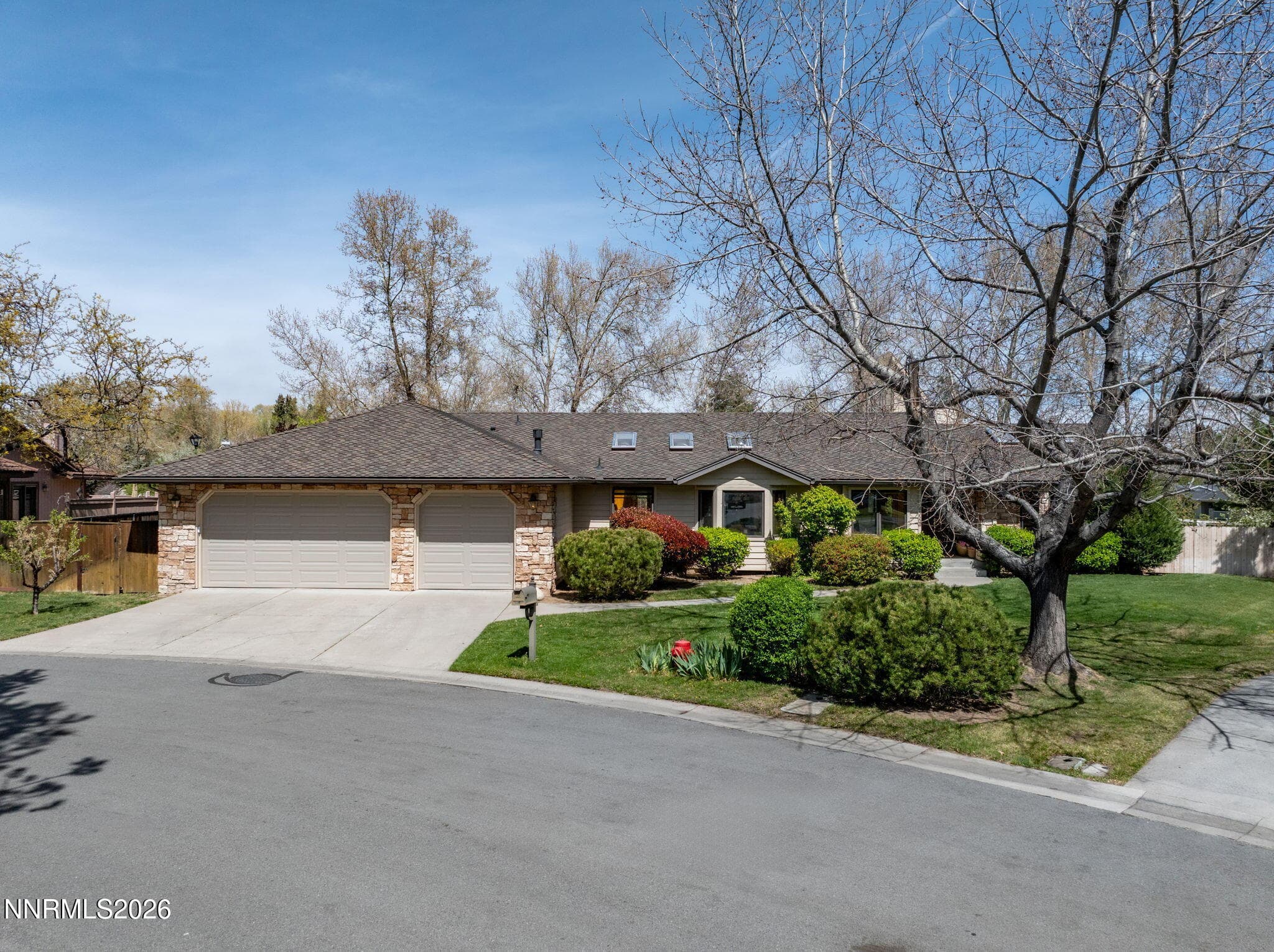 4350 Interlaken Ct — photo 1
