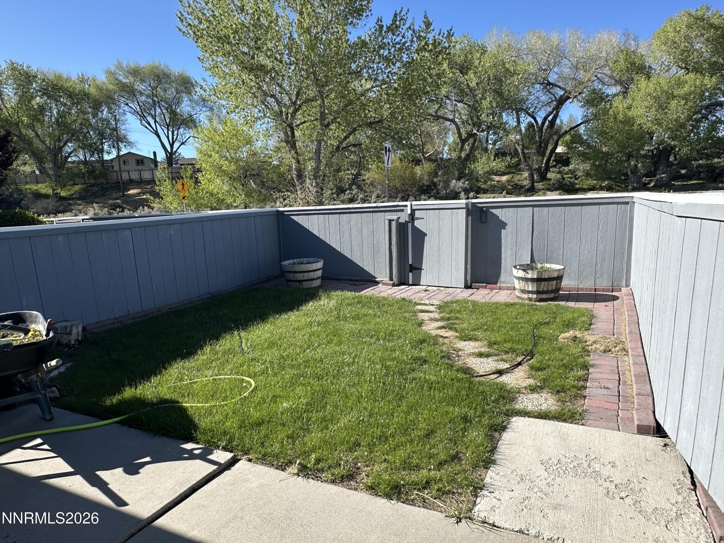 1505 E LONG ST - Photo 4