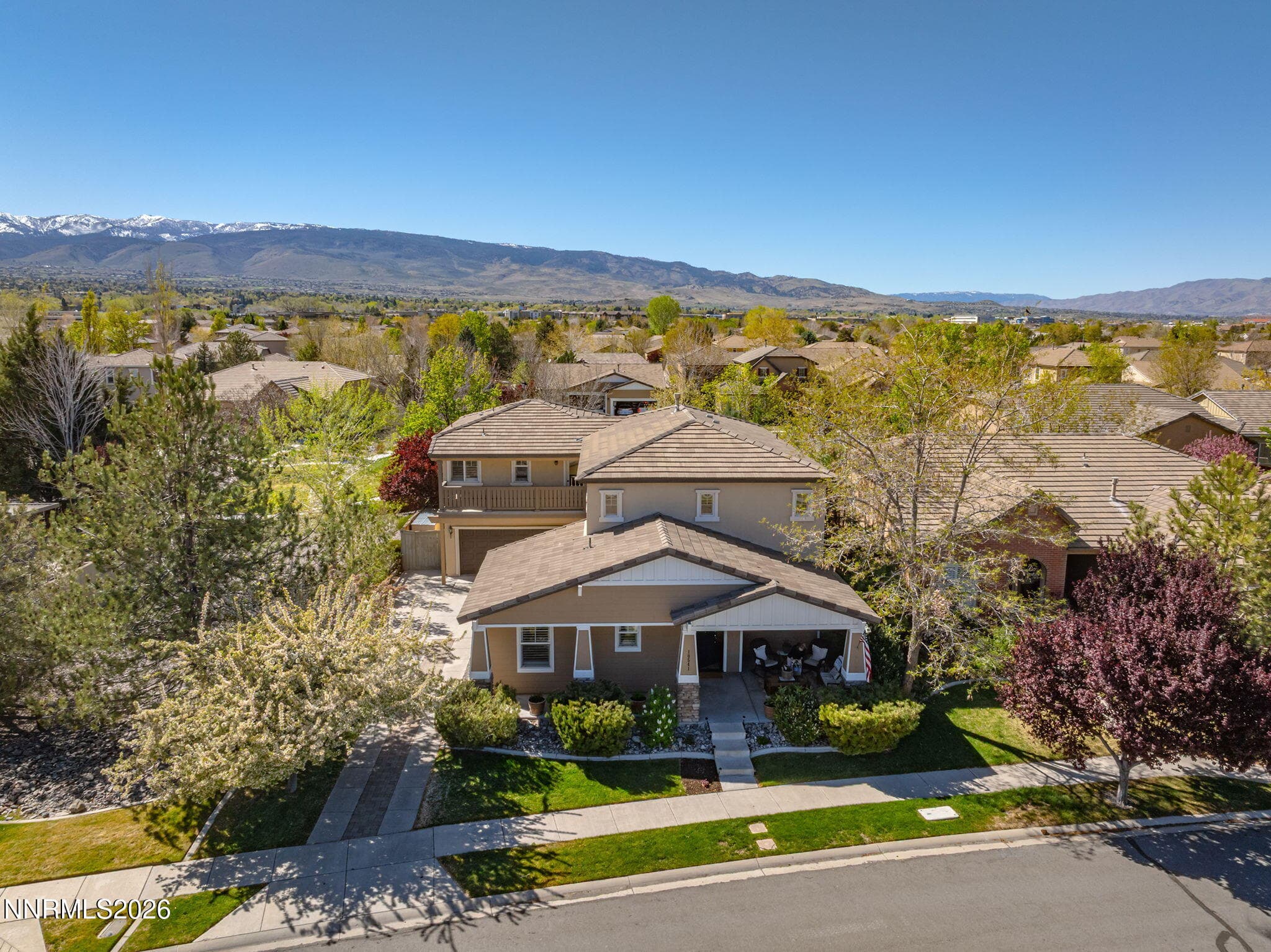 10541 Twin Bridges Way — photo 2