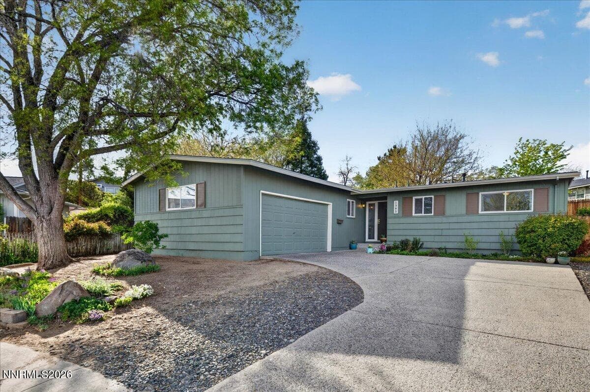 1385 Tioga Way — photo 1