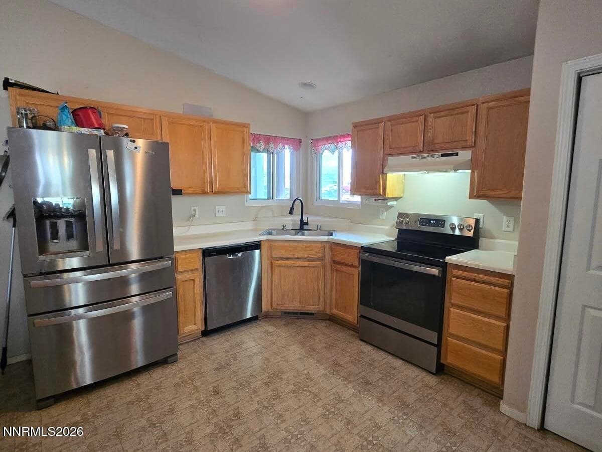 601 Nader Way — photo 2