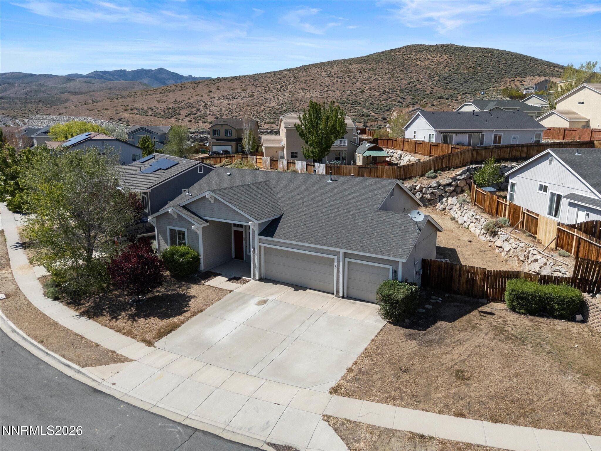 1495 HAGAR RD - Photo 1