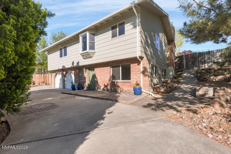 12255 STONEYBROOK DR - Photo 3