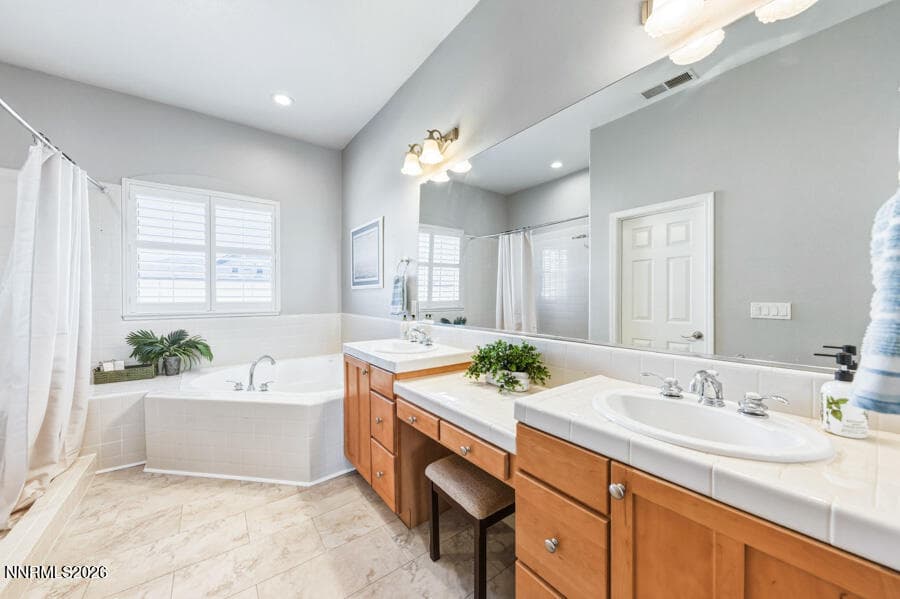 10565 HAMPTON CREEK DR - See more photos