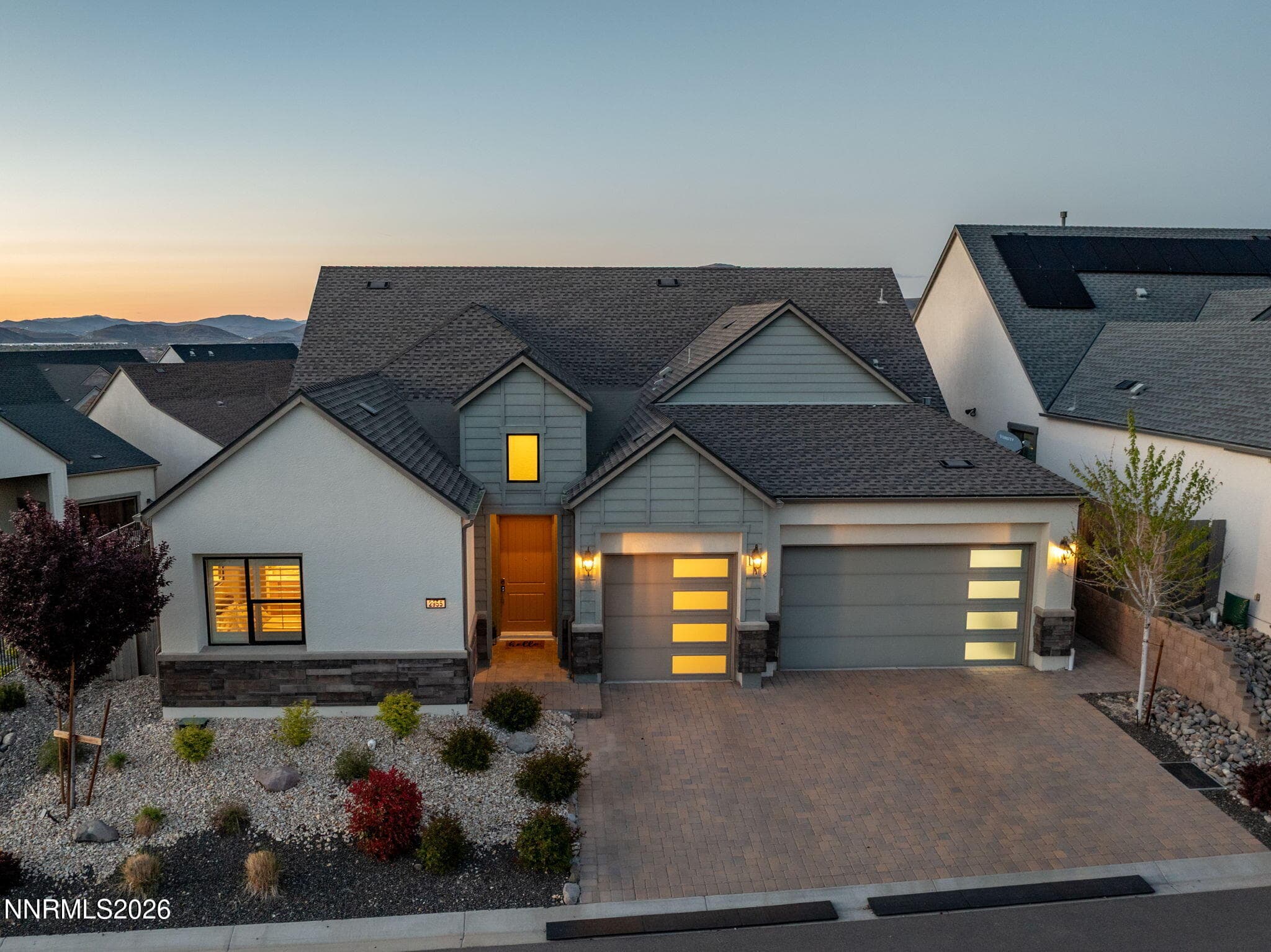 2955 SADDLE PEAK DR - Photo 4
