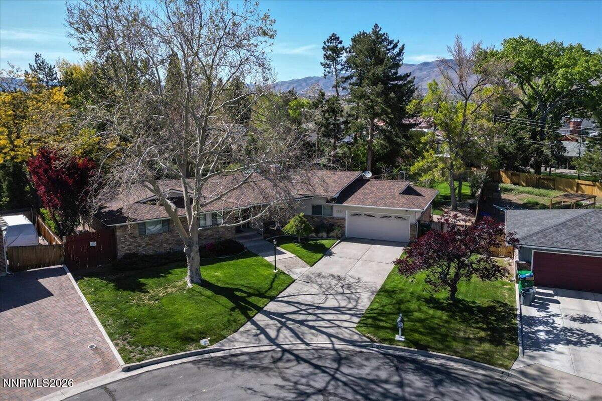 1555 WHITE RIDGE CIRCLE - Photo 2