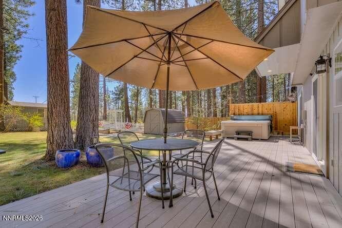 155 Willow Dr — photo 2