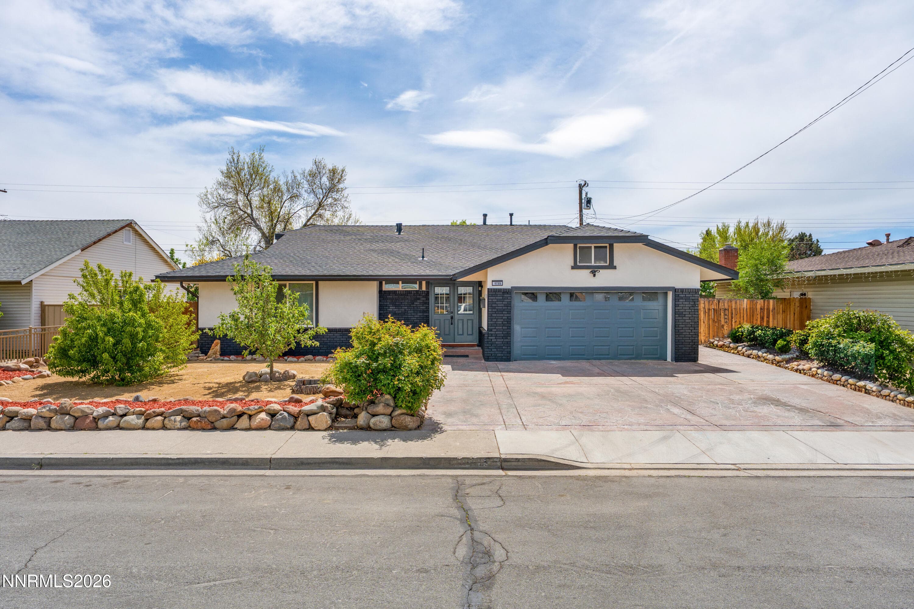 1735 Byrd Dr — photo 2