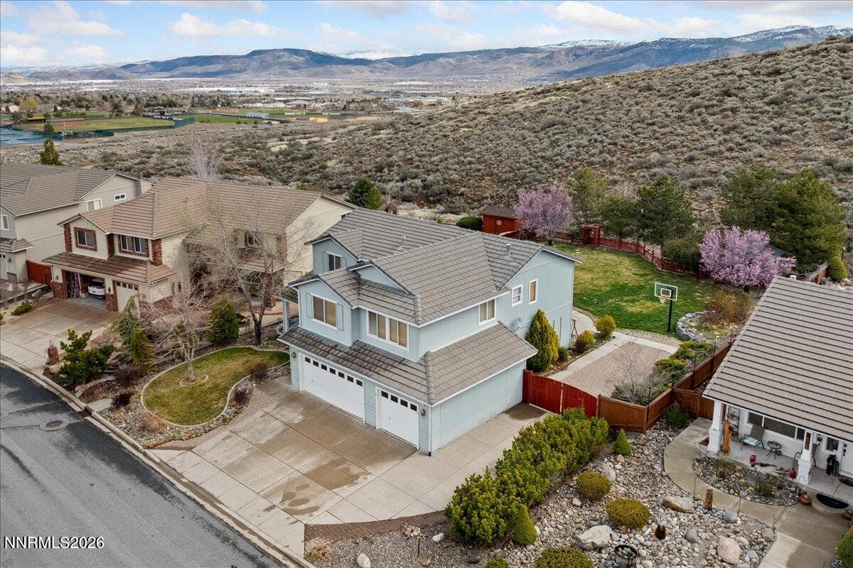 4520 Great Falls Loop — photo 2
