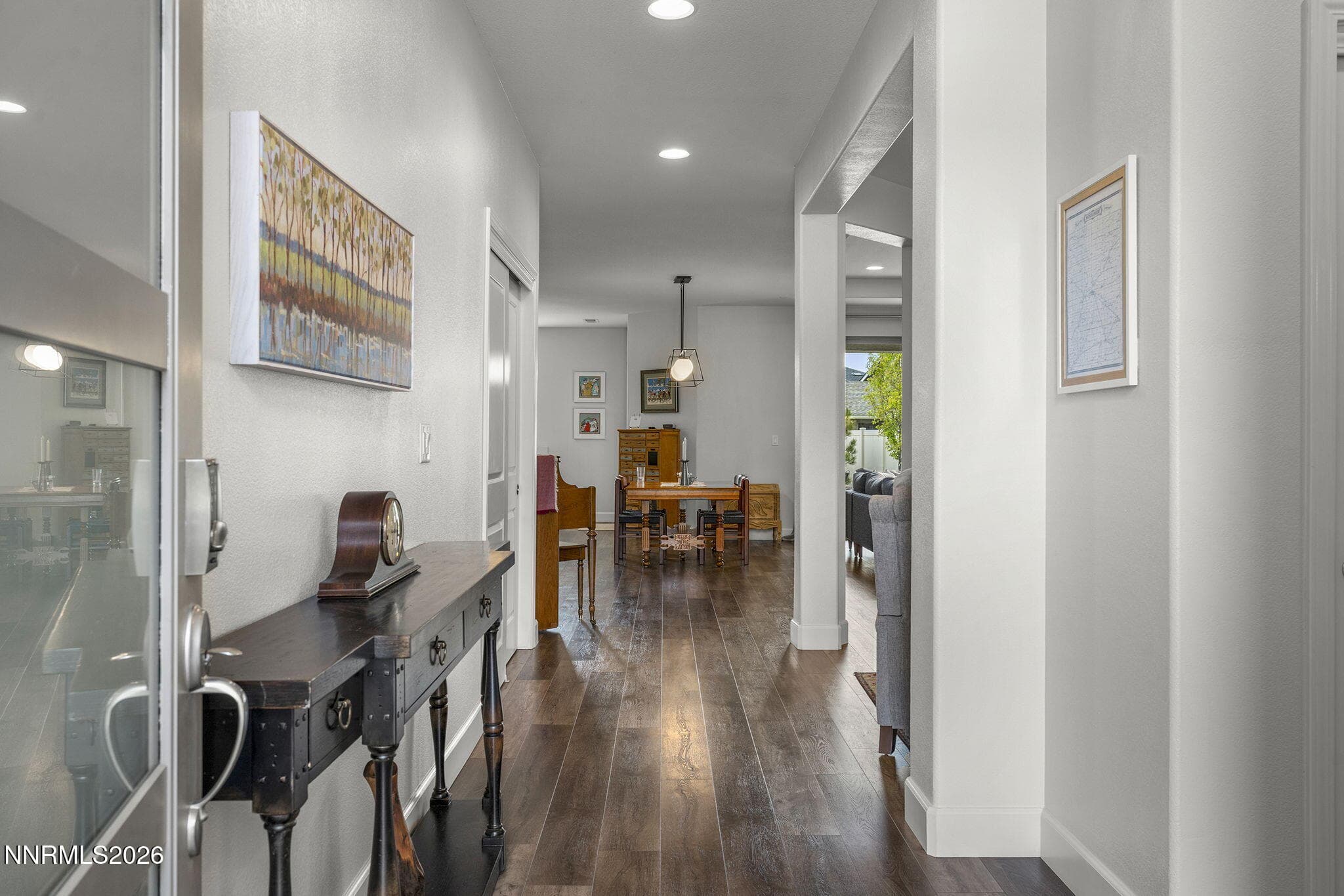 531 Riverbed Circle — photo 2