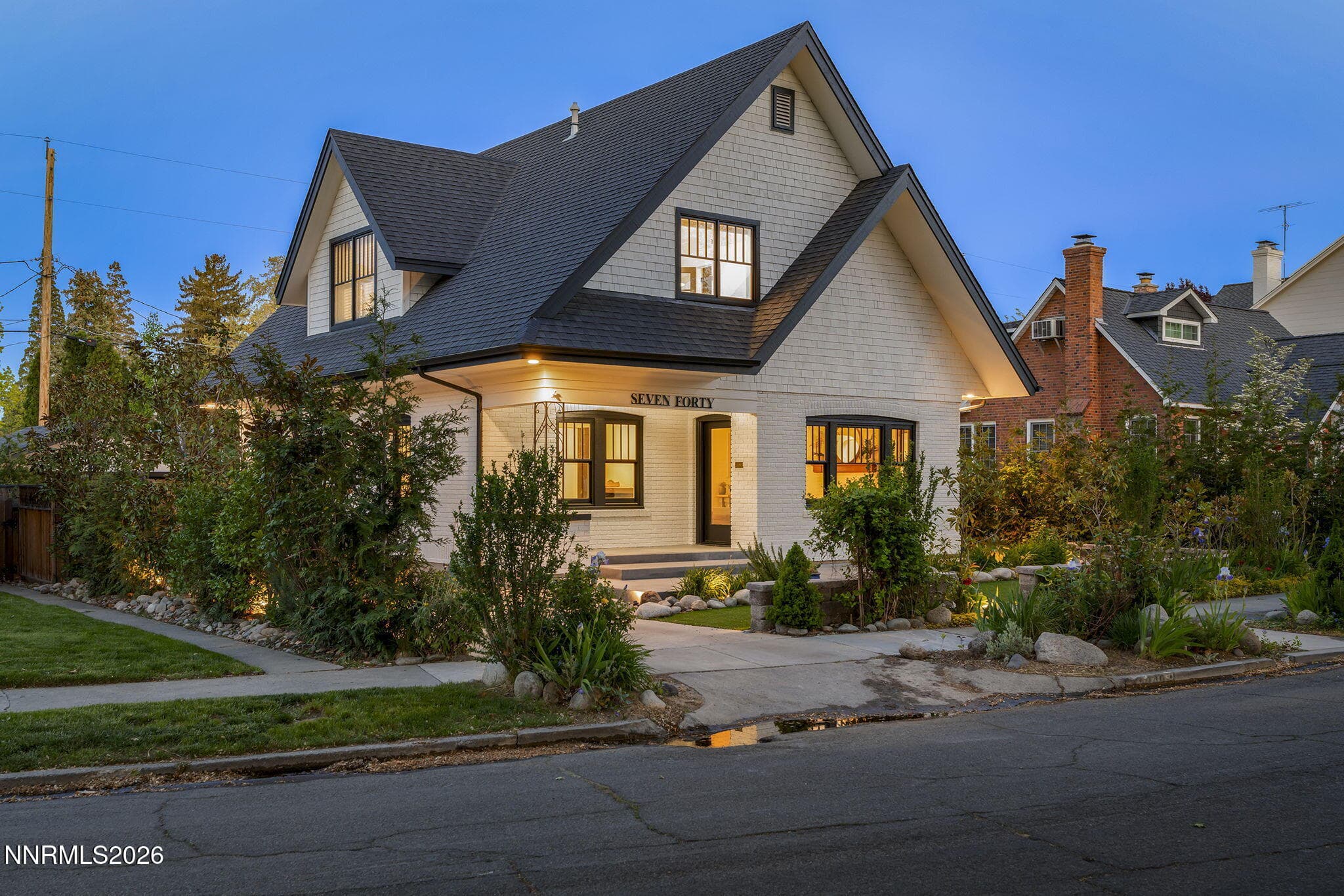 740 MANOR DR - Photo 1