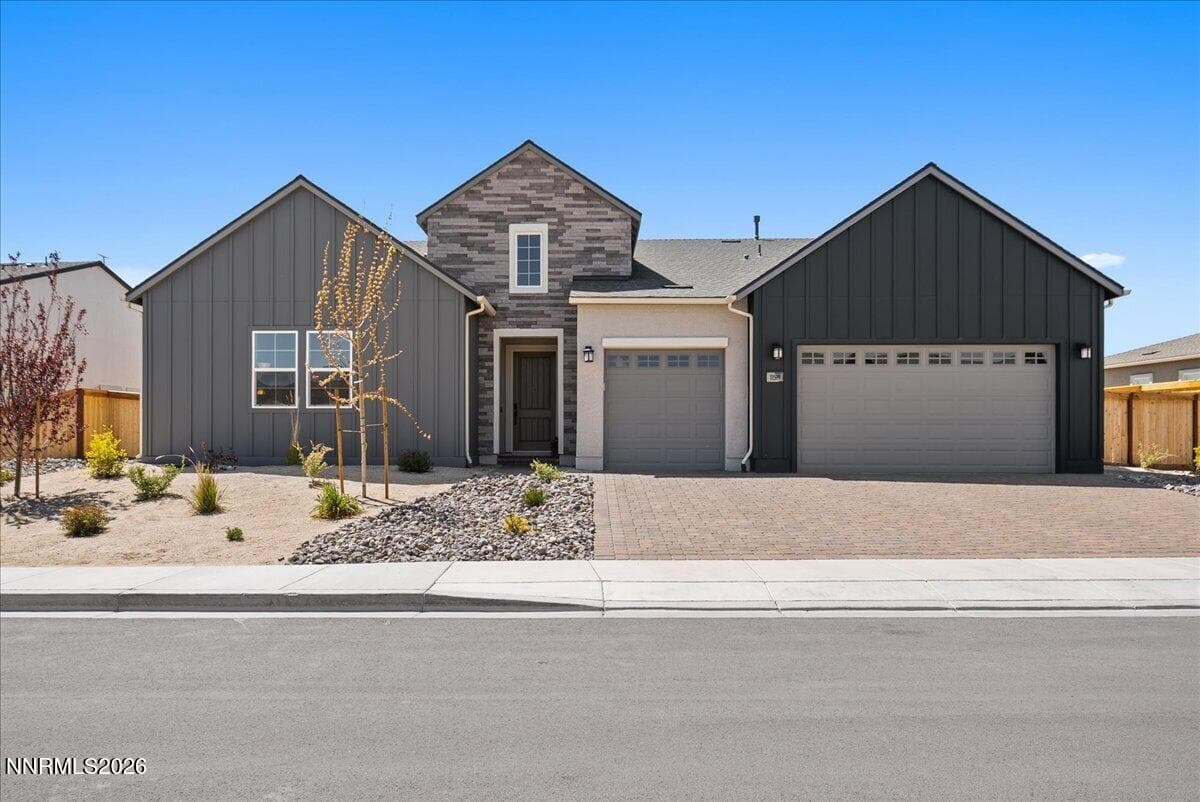 11599 VINEGAR PEAK DR - Photo 1