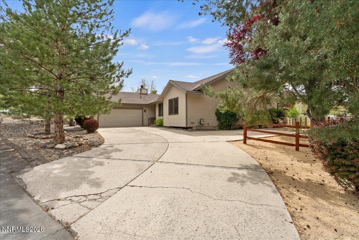 6304 Meadow Creek Dr — photo 1