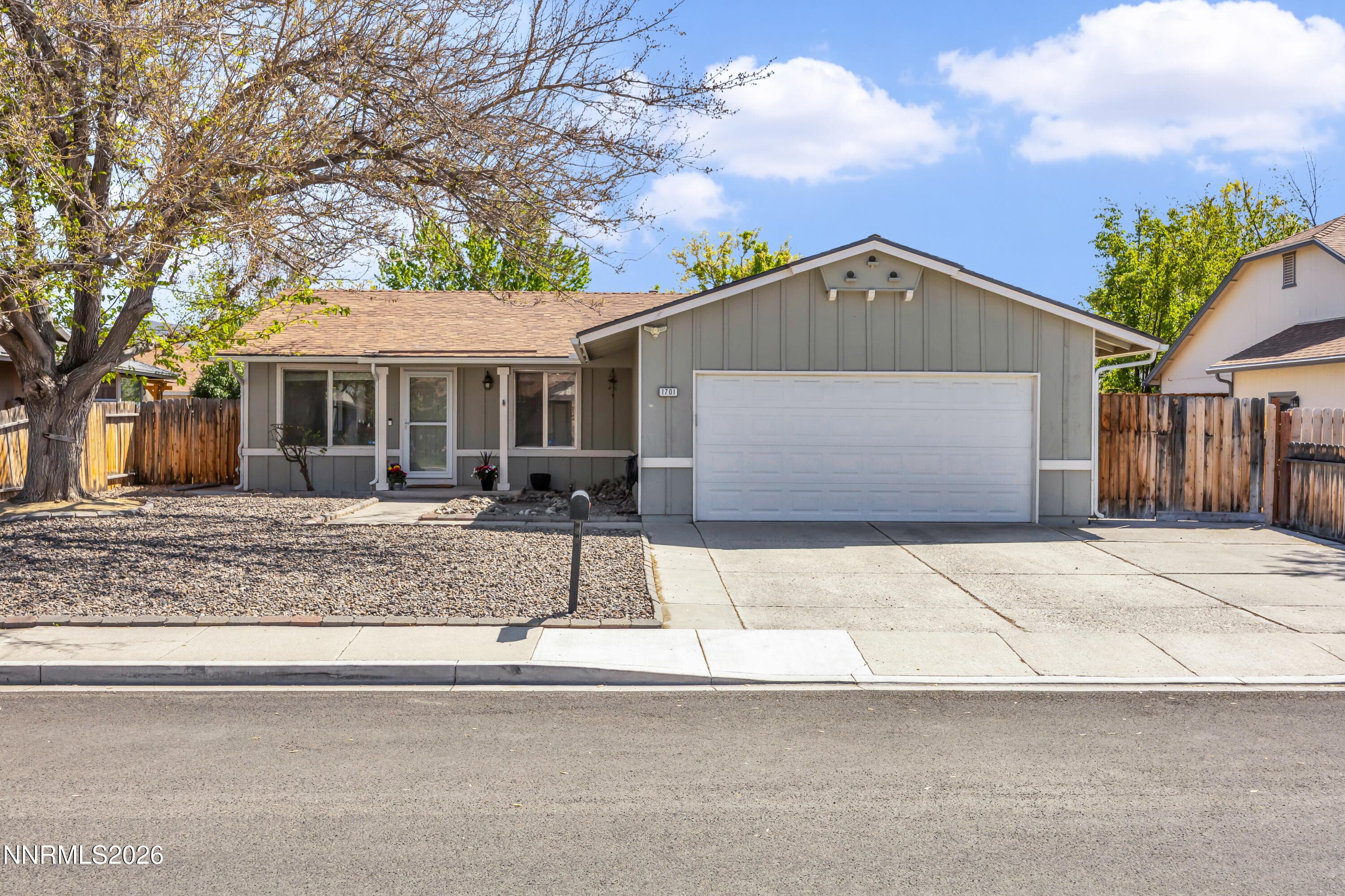 1701 Clover Leaf Dr — photo 1