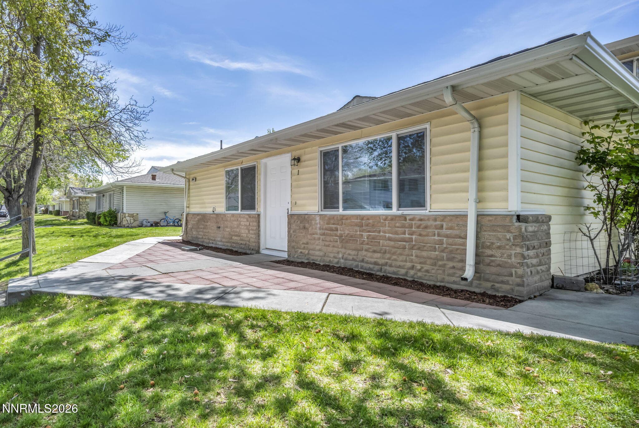 4981 Catalina Dr 1 — photo 24