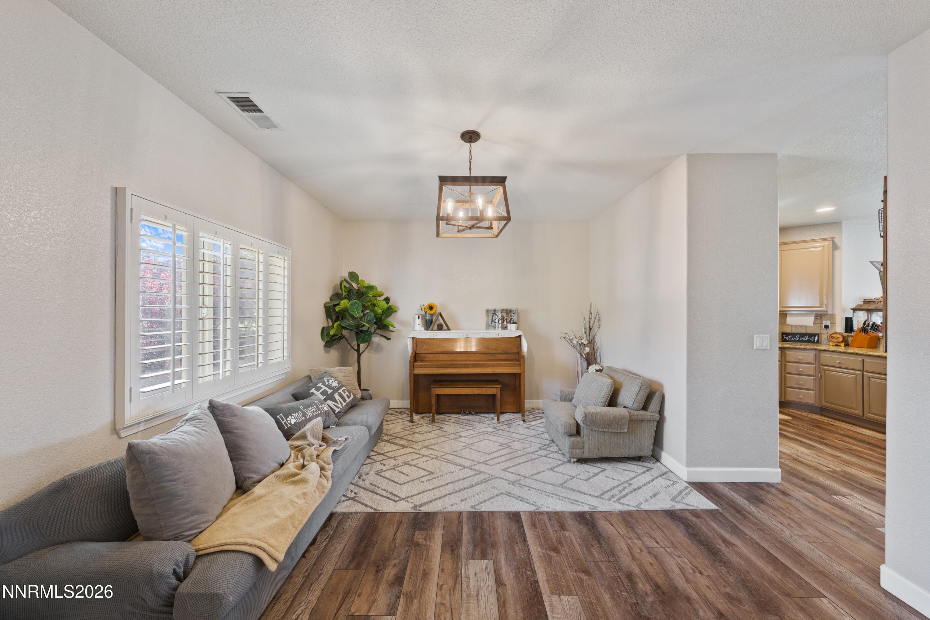 930 DEMOS CT - Photo 3