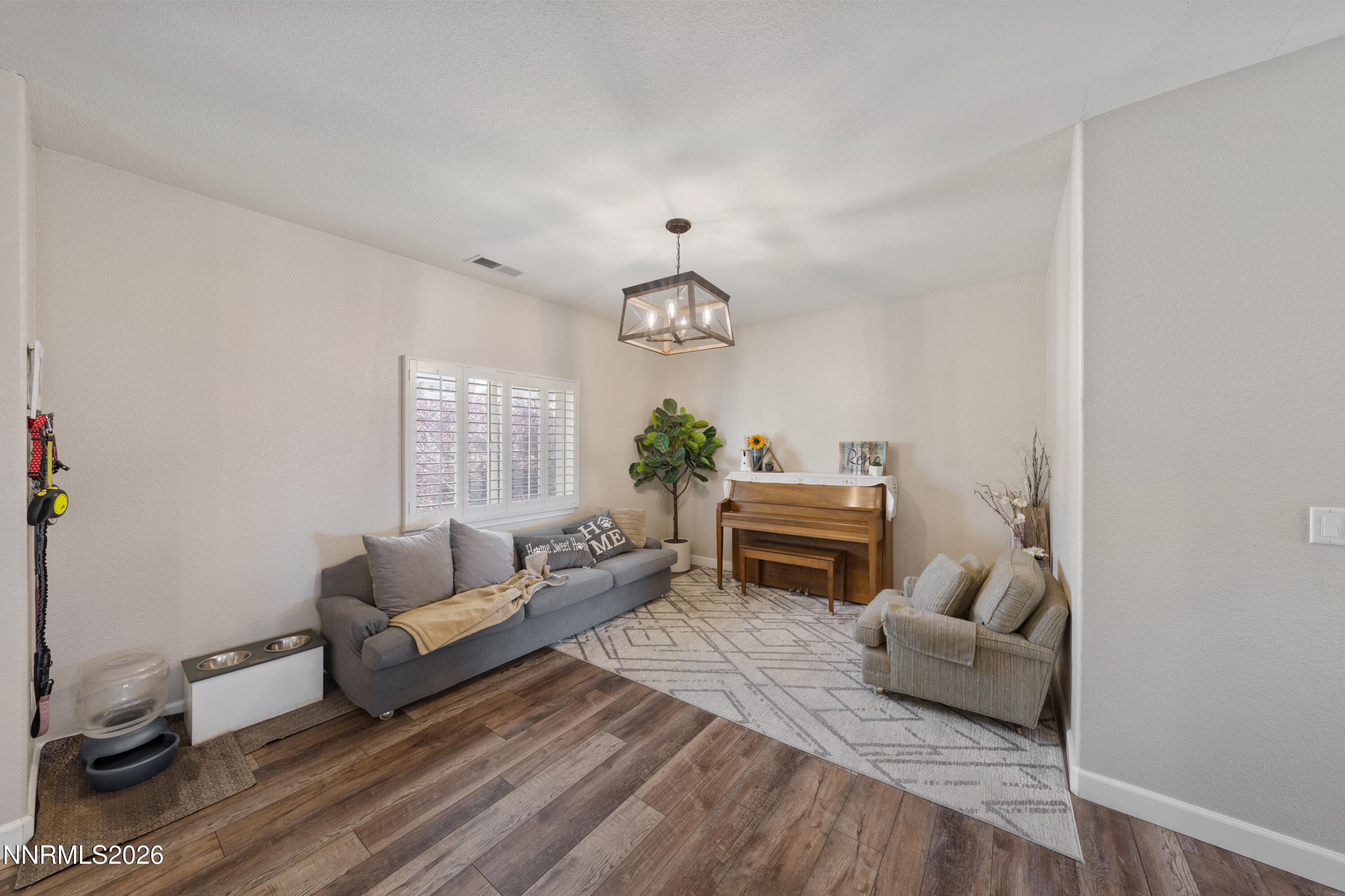 930 DEMOS CT - Photo 4