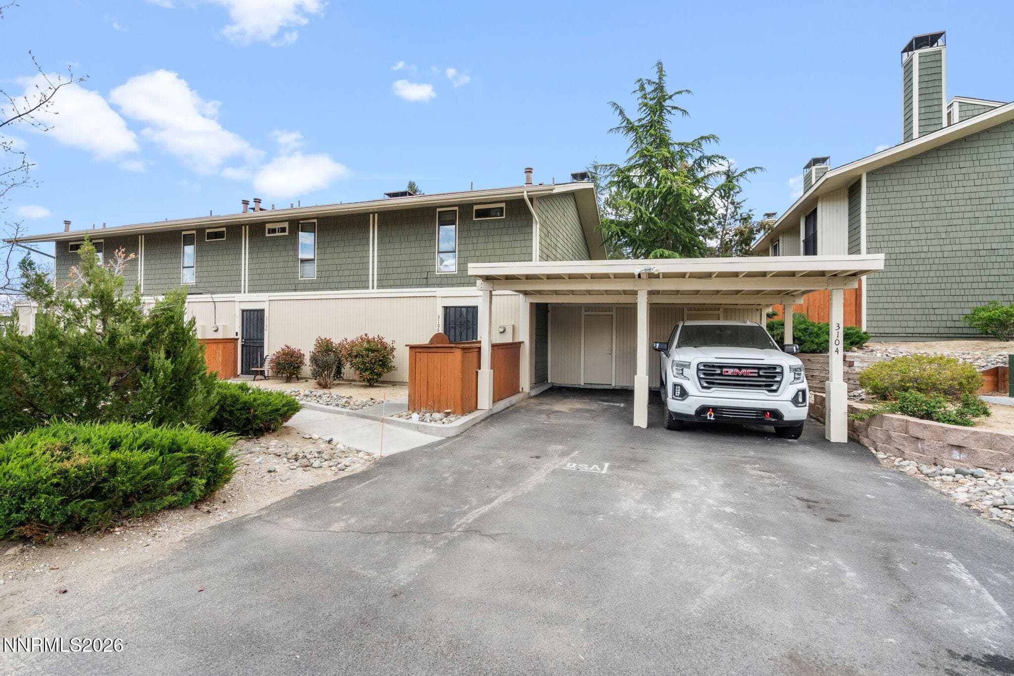 3106 EASTSHORE PL - Photo 1