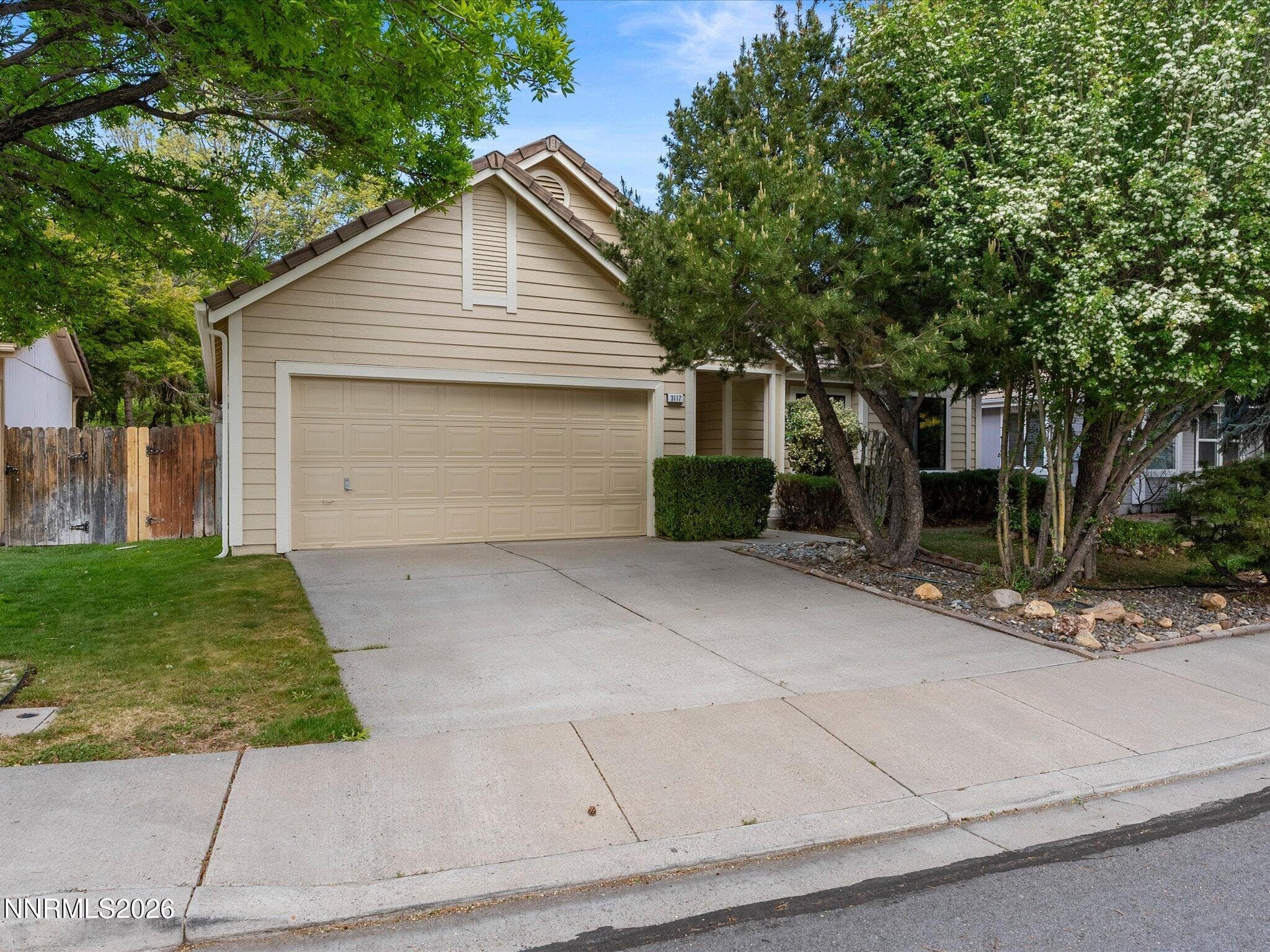 3117 Sweet Clover St — photo 1