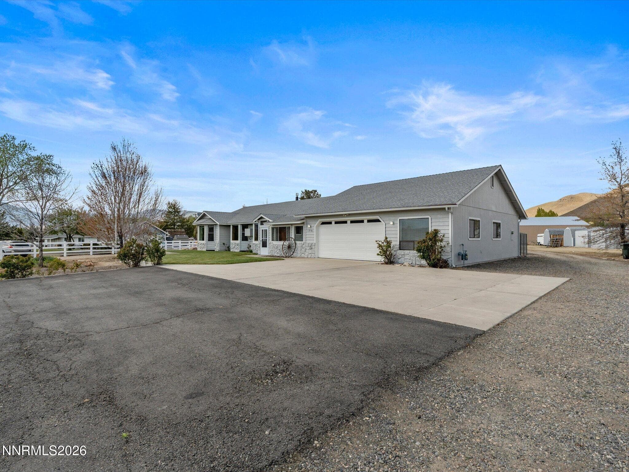 1316 Kim Pl — photo 1