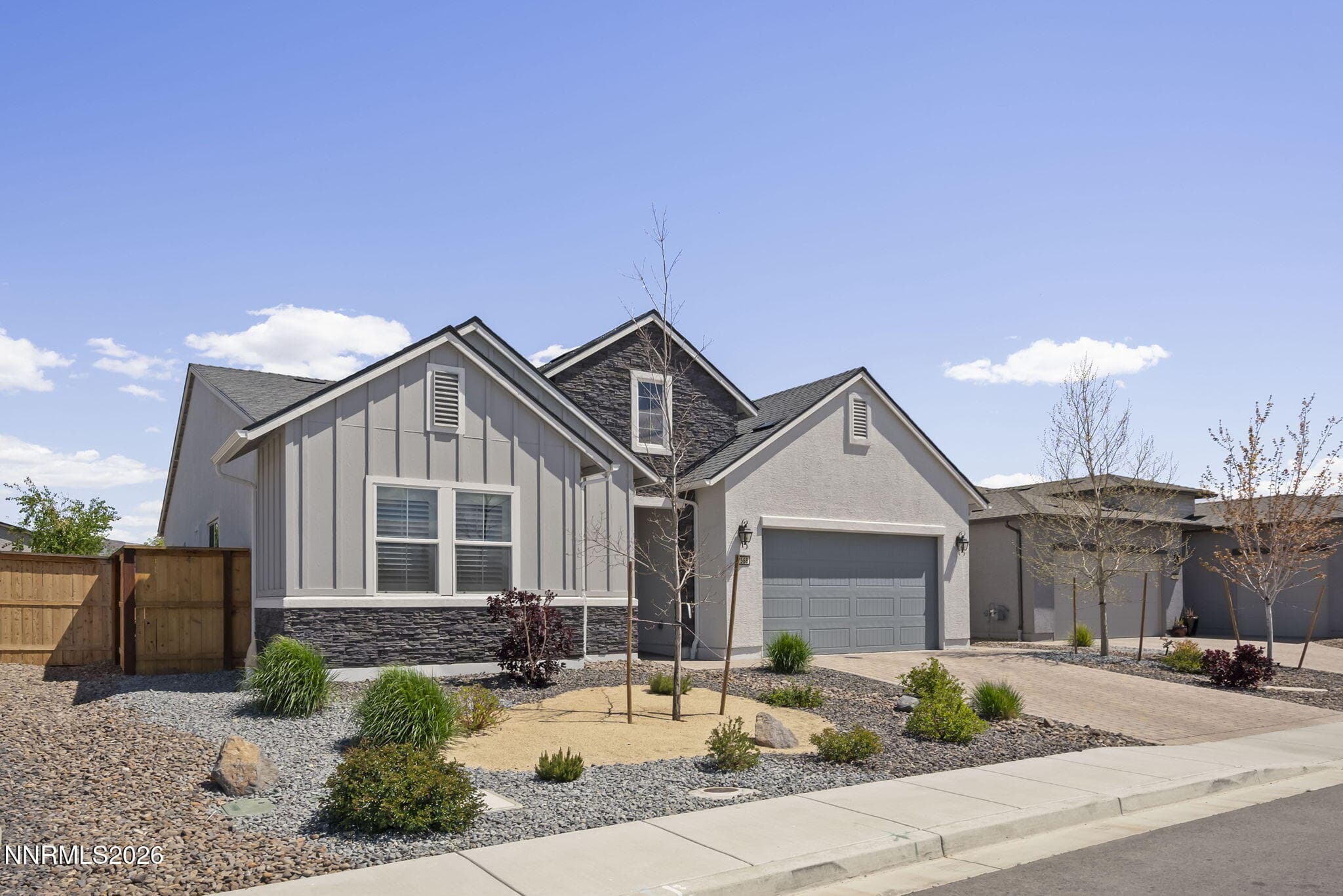 7568 Redcloud Ln — photo 2