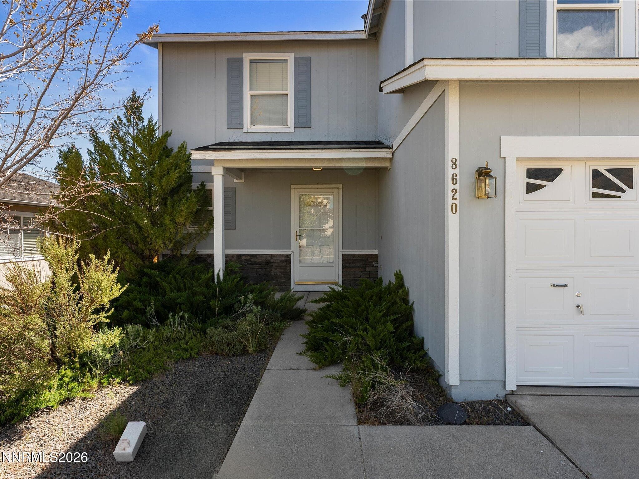 8620 Winding Creek Dr — photo 2