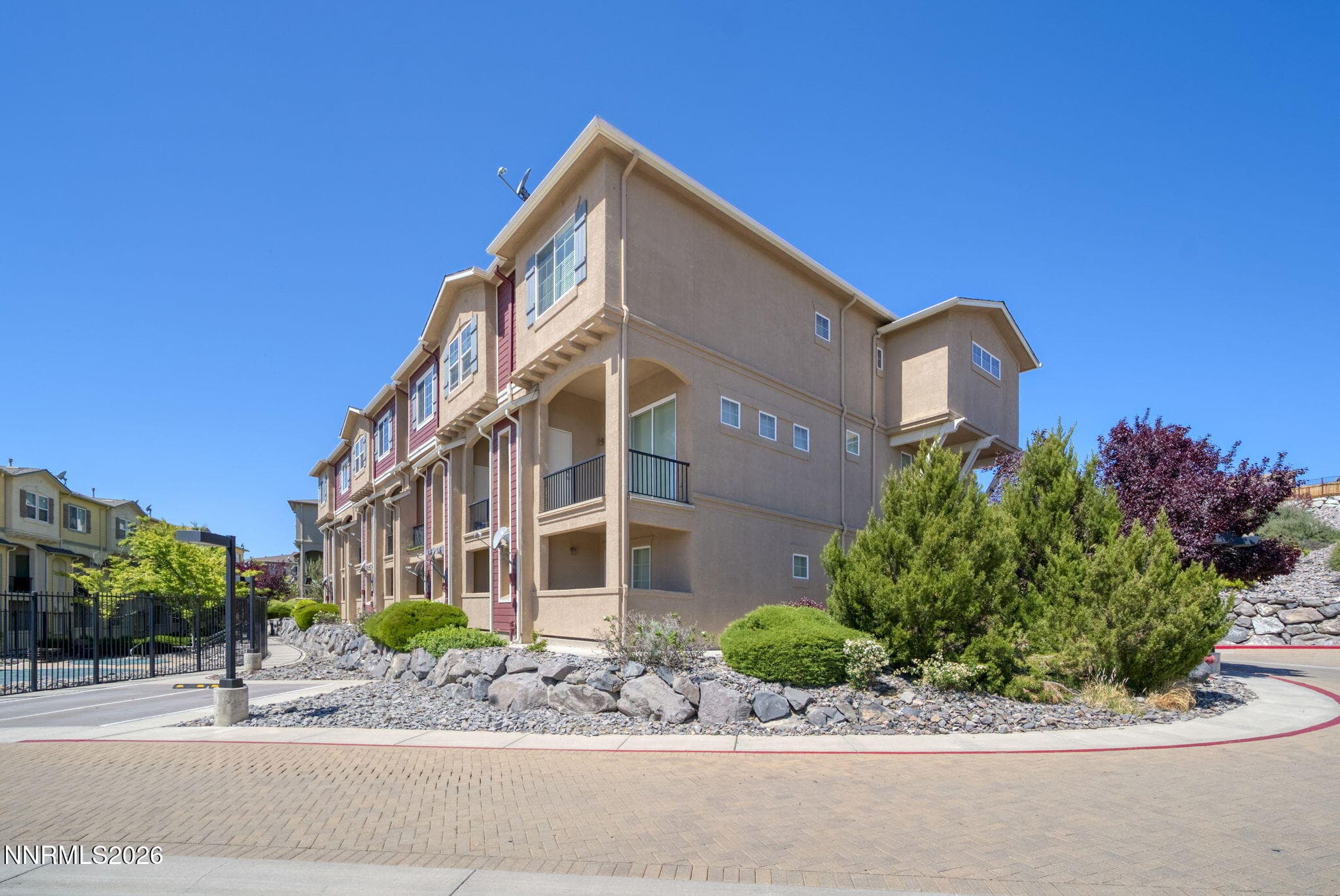 3102 Sterling Ridge Circle — photo 1