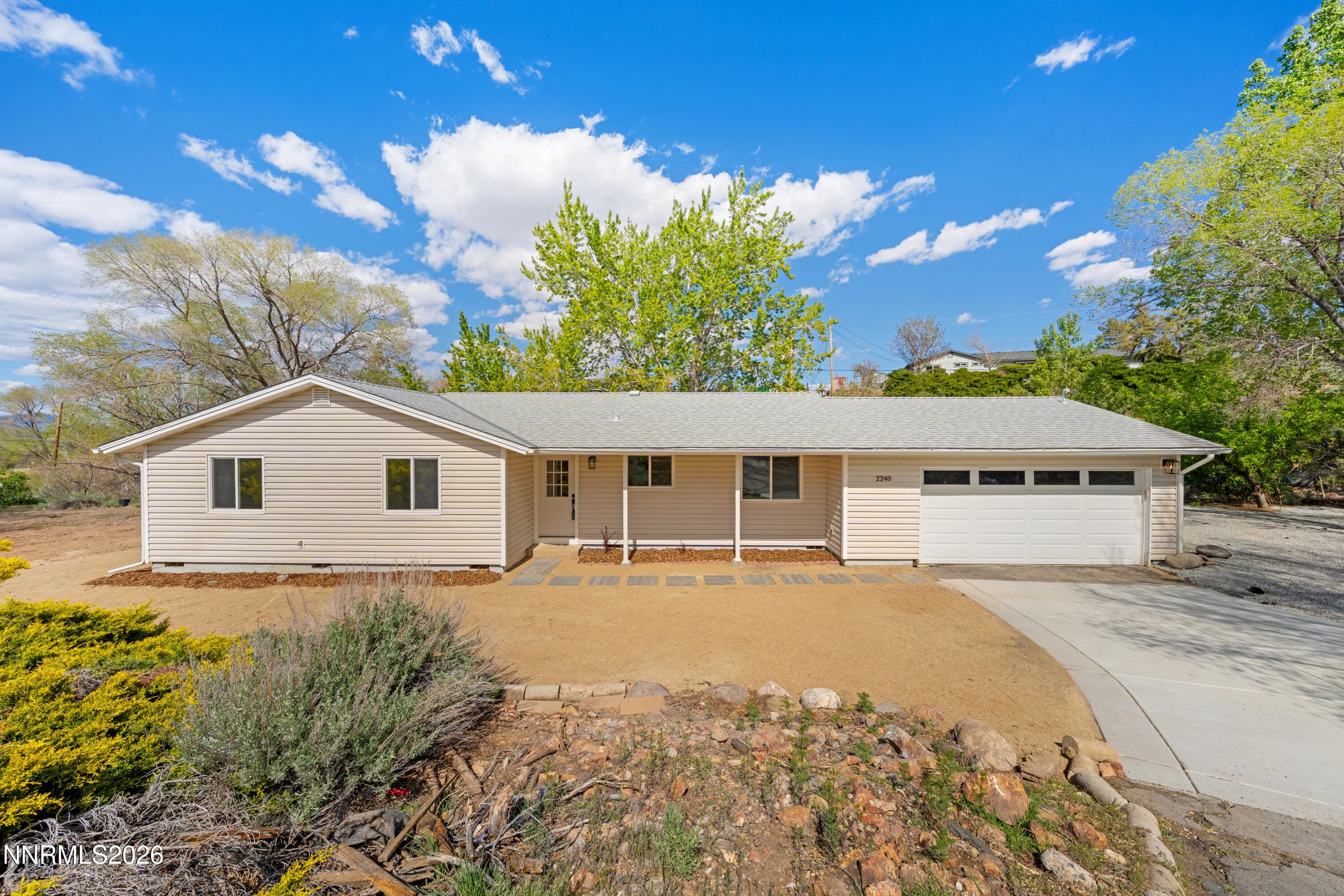 2240 Osceola Ct — photo 1