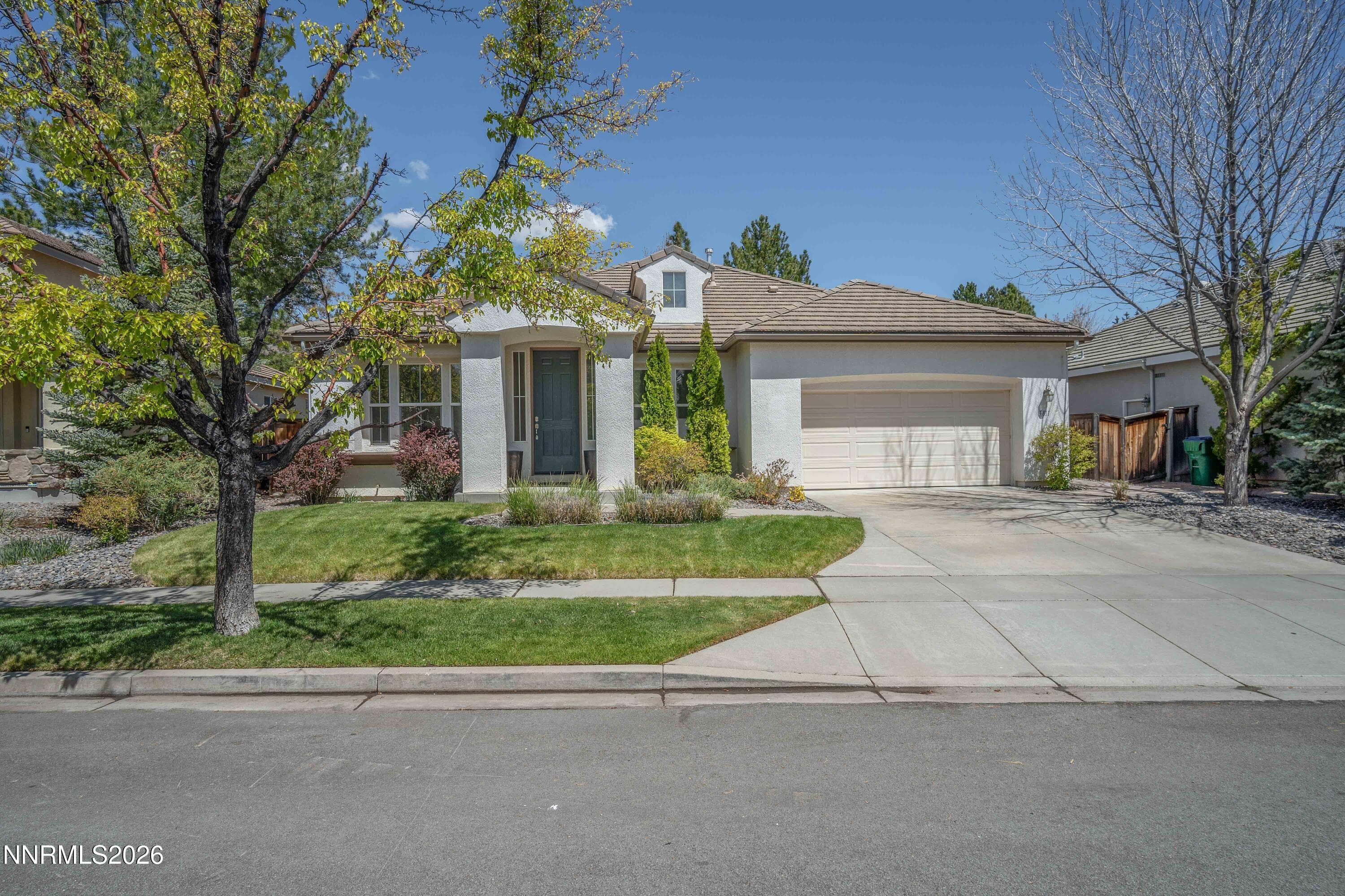 7811 Morgan Pointe Circle — photo 1