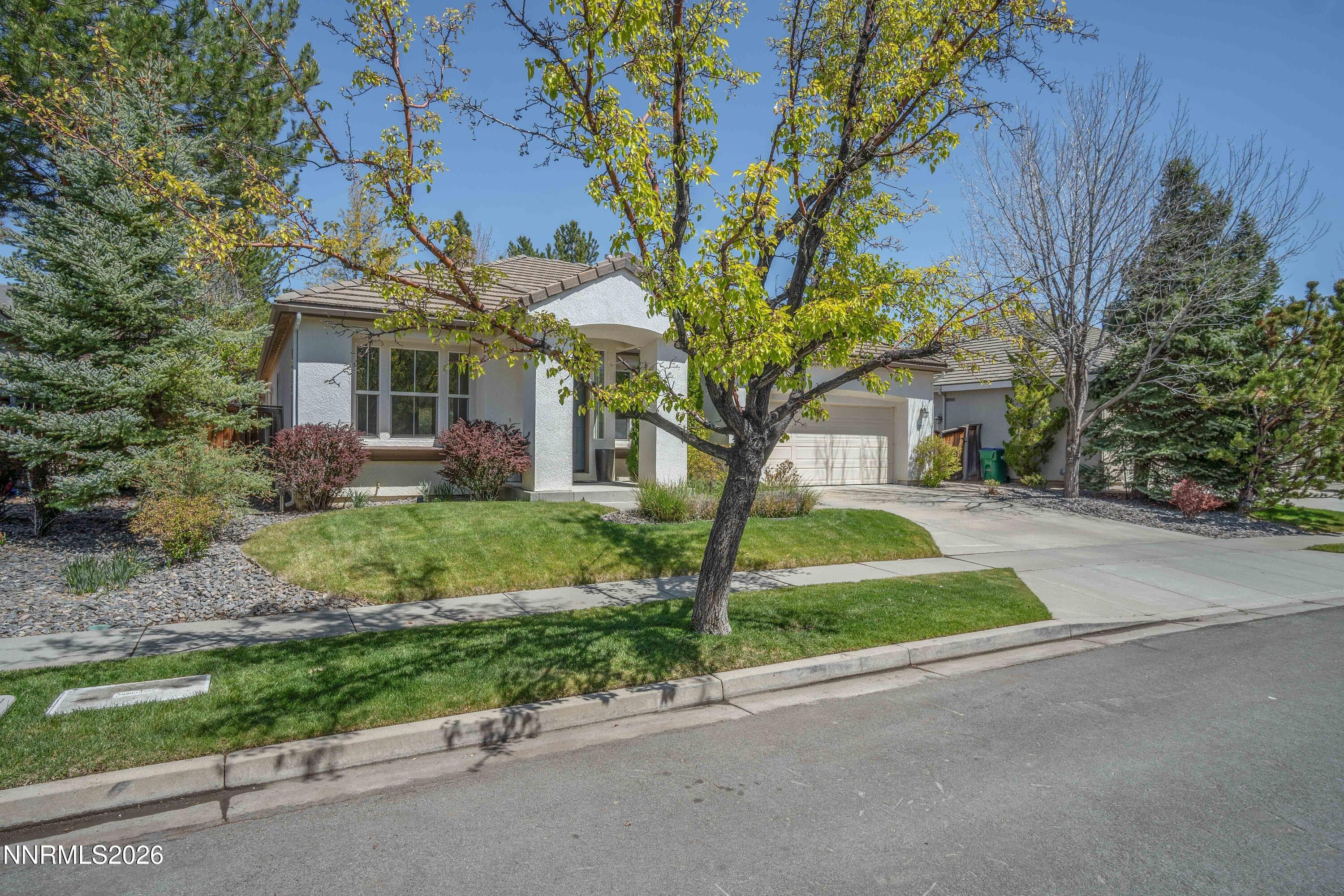 7811 Morgan Pointe Circle — photo 2