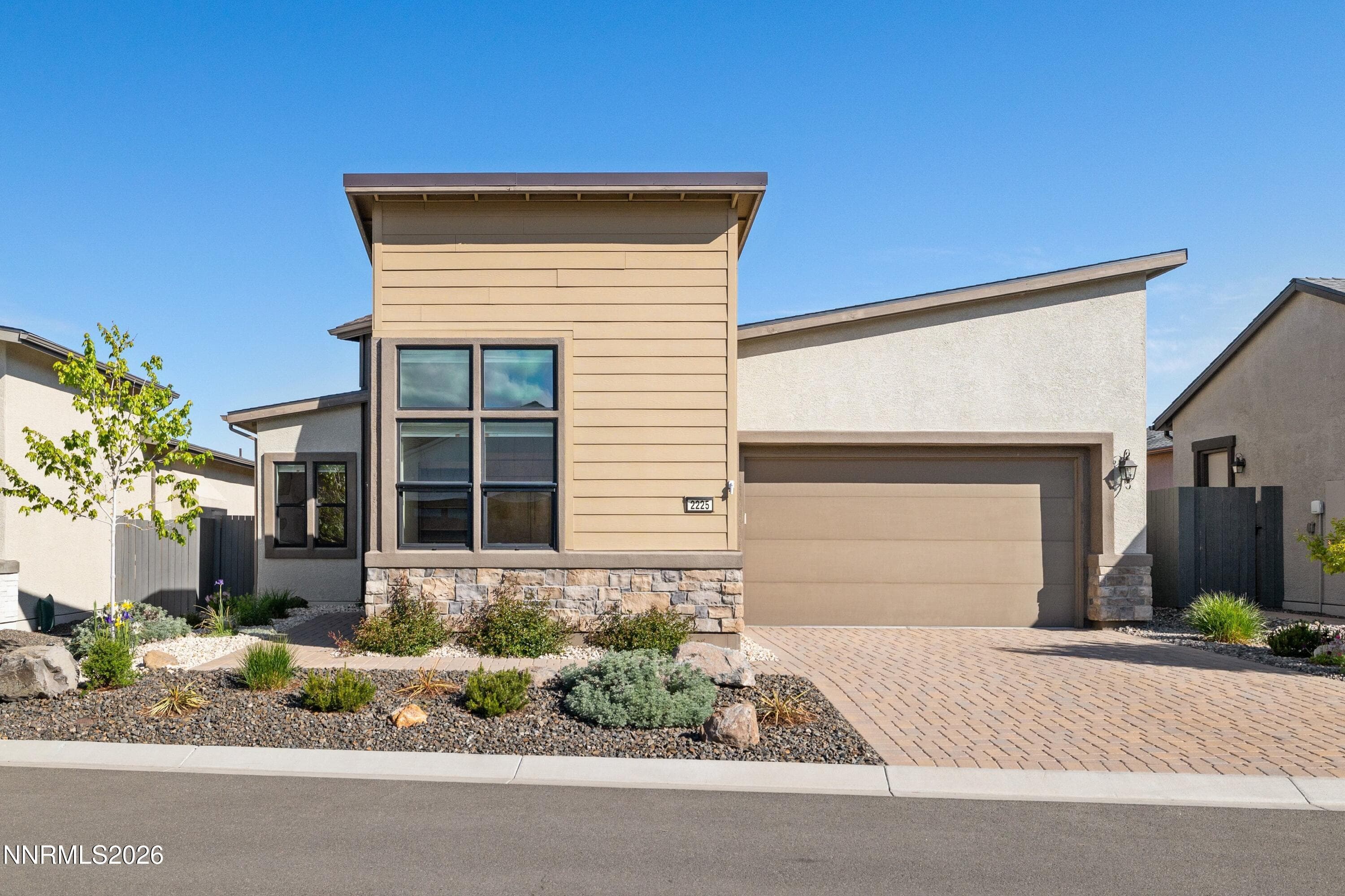 2225 Paint Horse Dr — photo 2