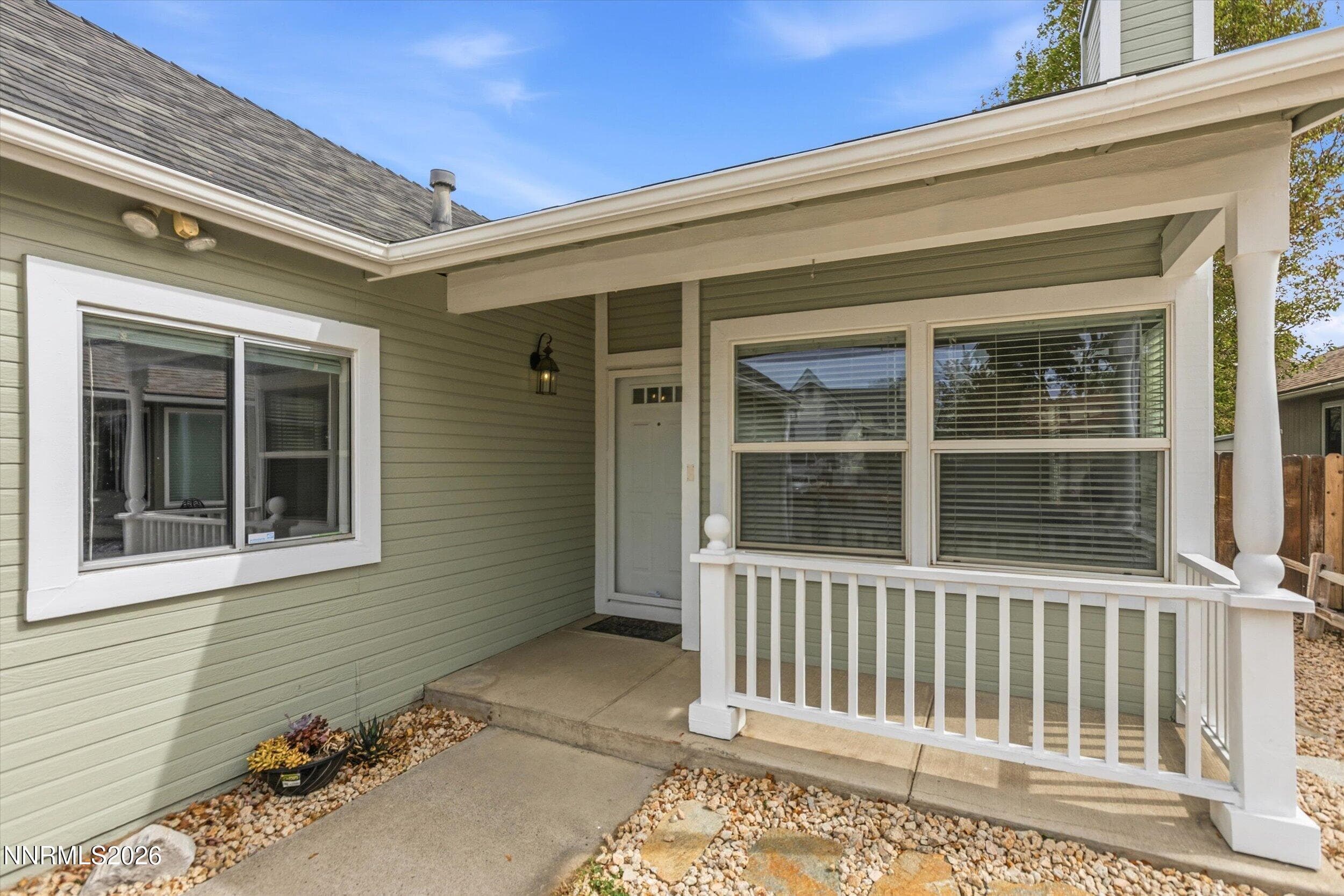 1784 Sabatino Dr — photo 2