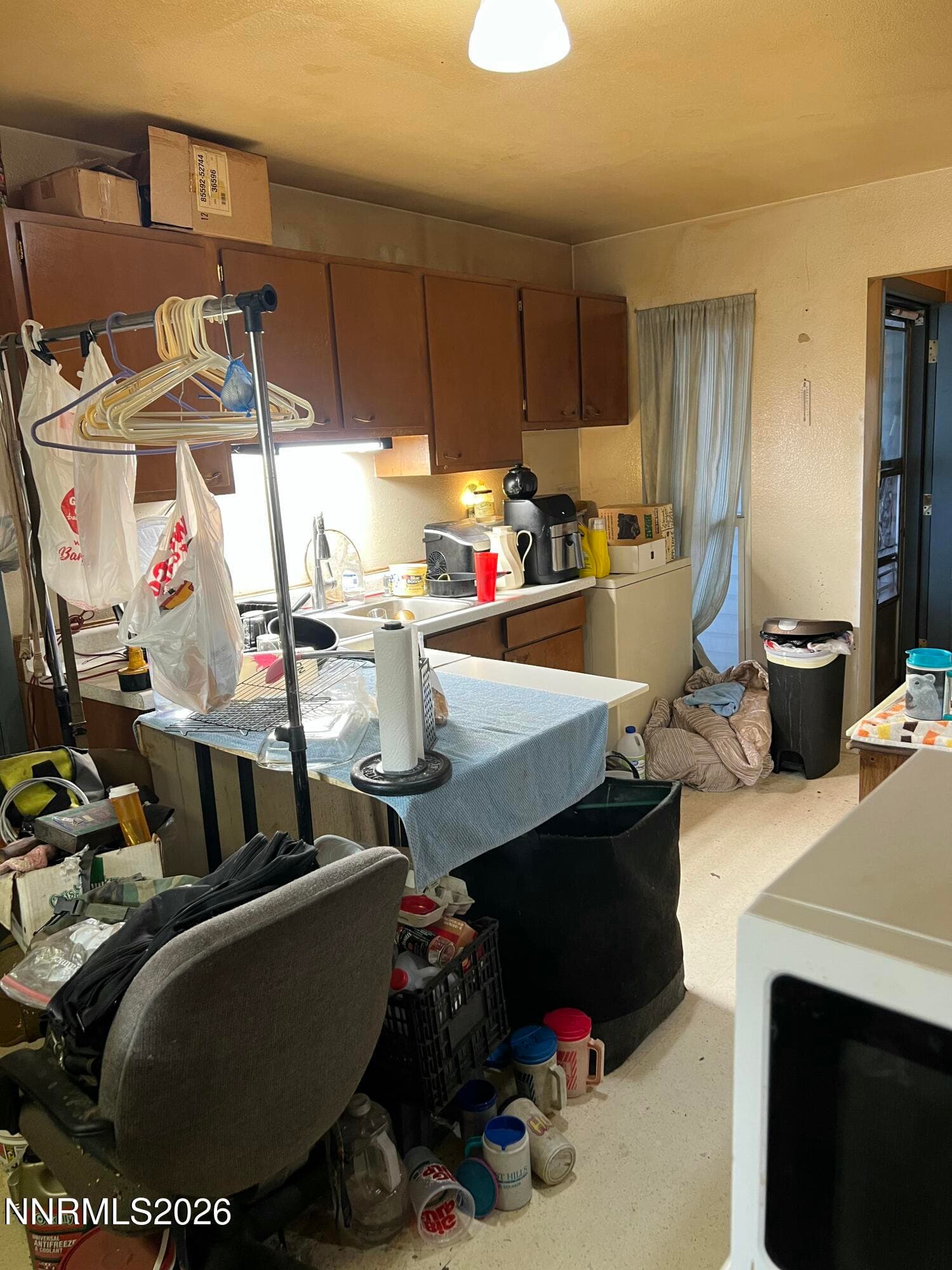 2285 JESSIE AVE - Photo 4