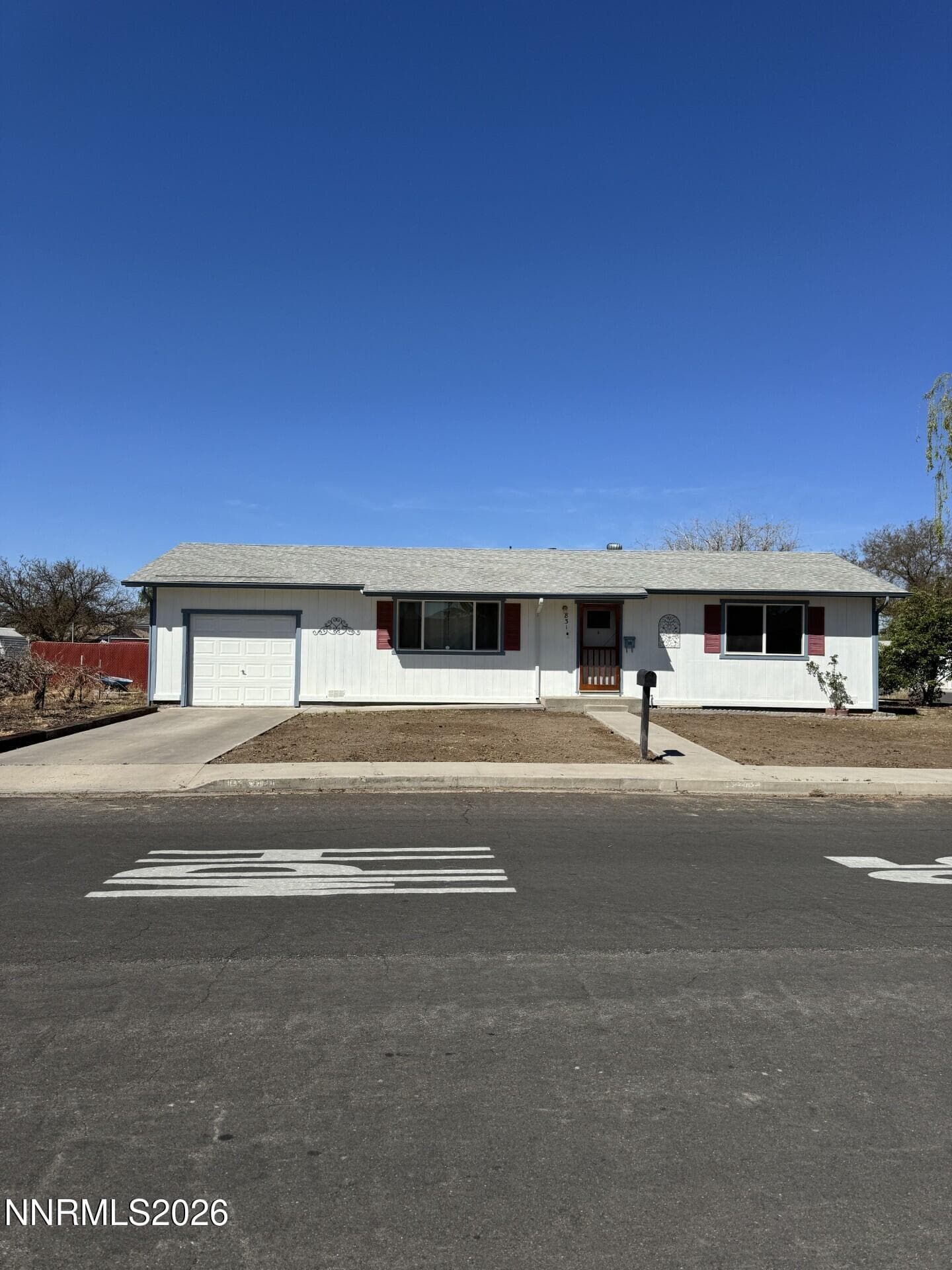 831 Sunset Dr — photo 12