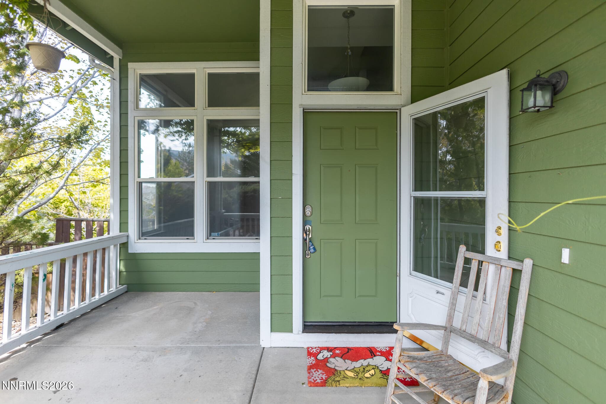 4775 Cedarhill Ln — photo 2