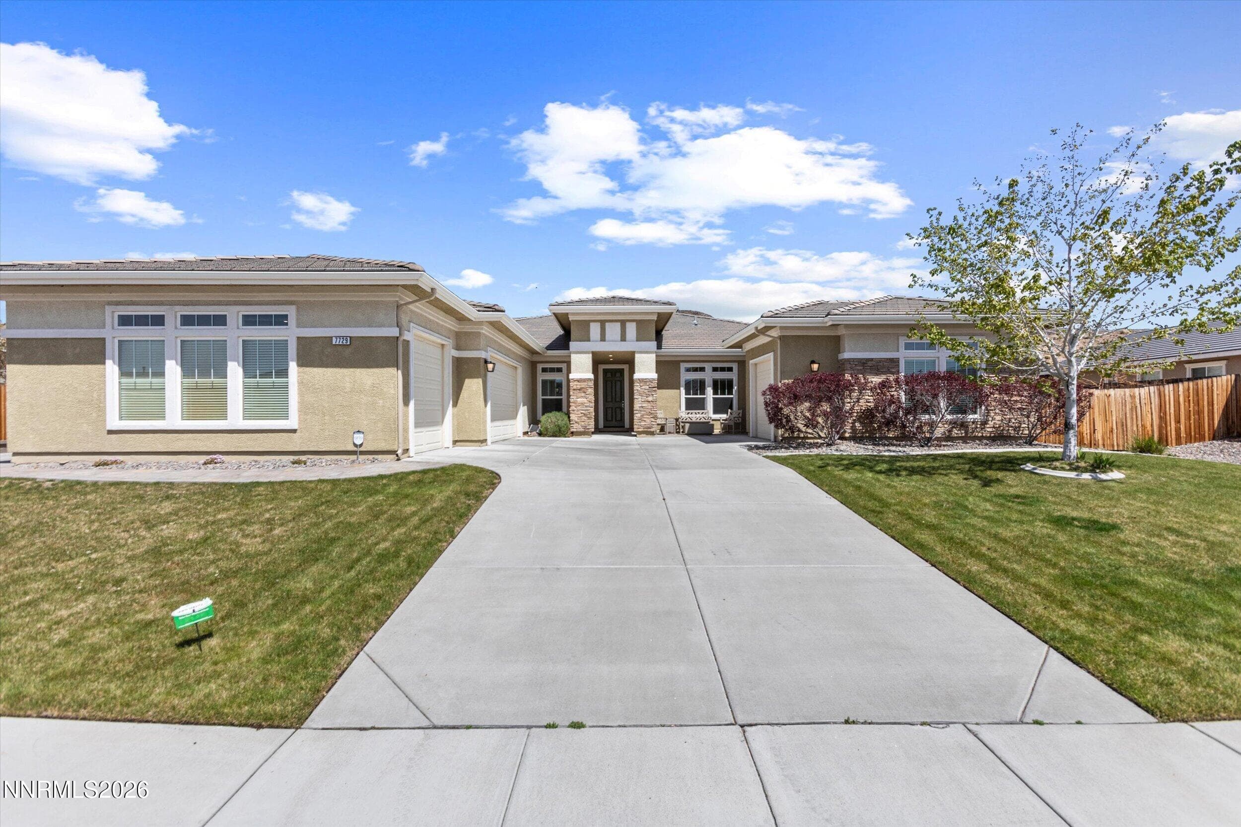 7729 Orange Plains Dr — photo 1