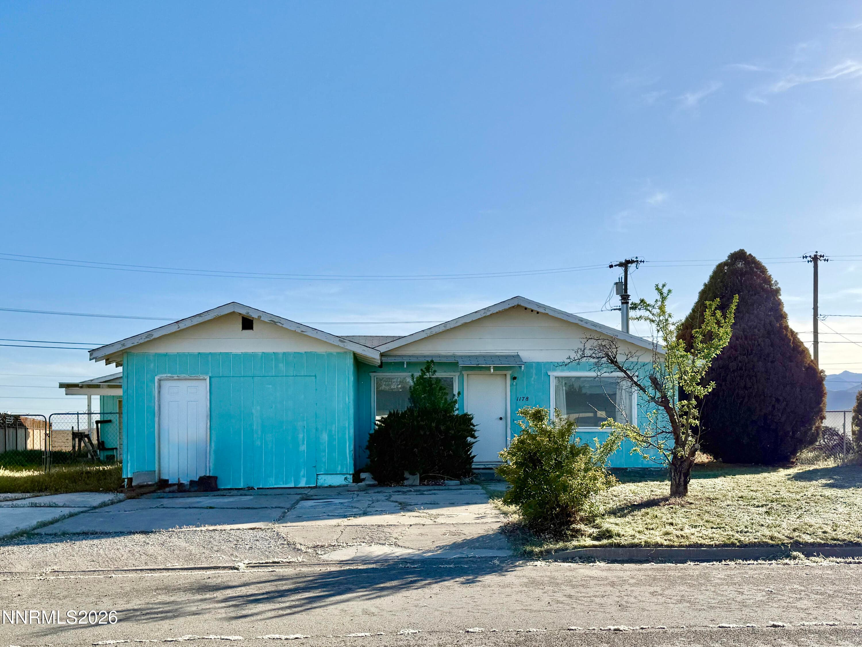 1178 GOLD CREEK AVE - Photo 1