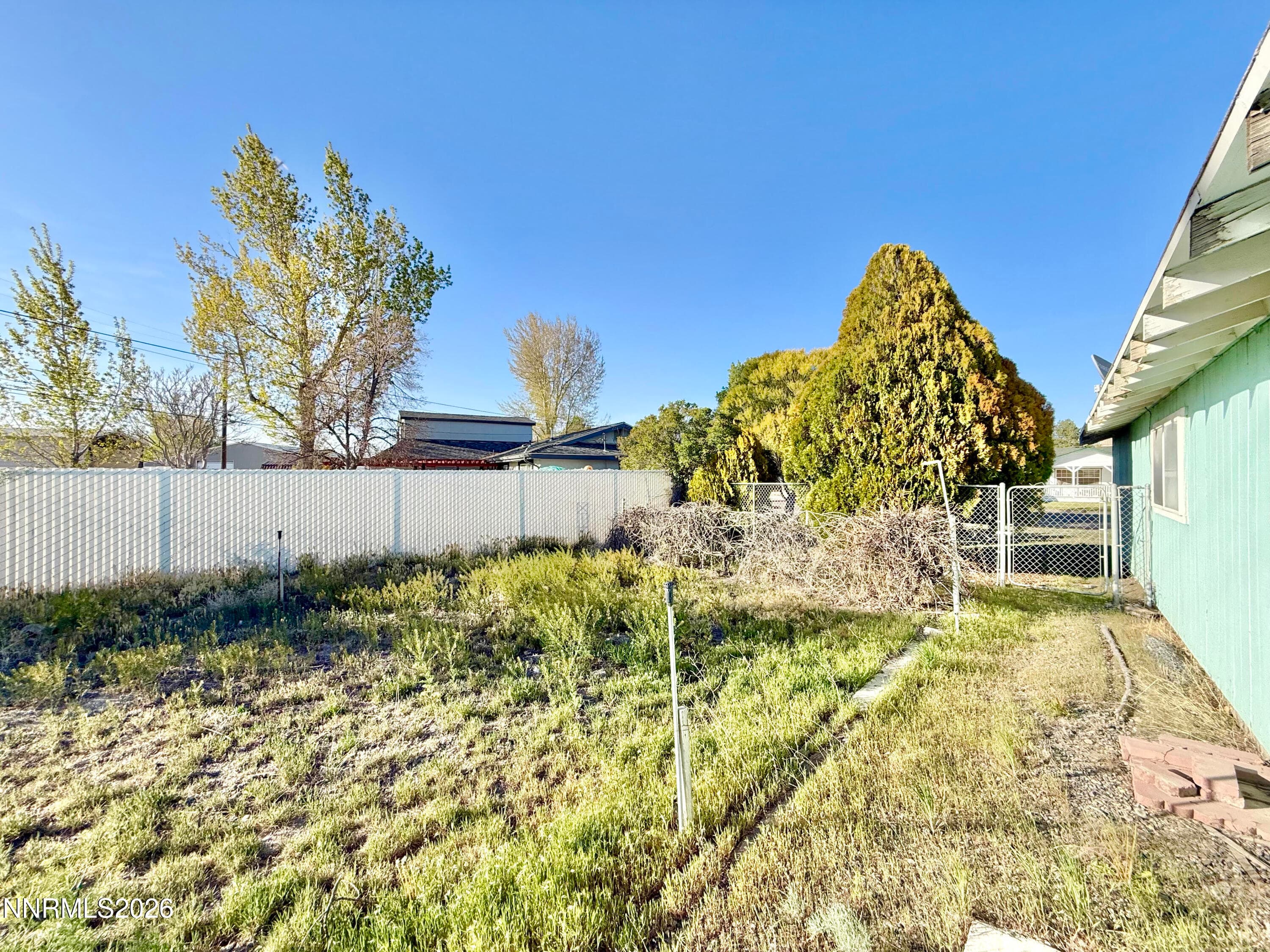 1178 GOLD CREEK AVE - See more photos