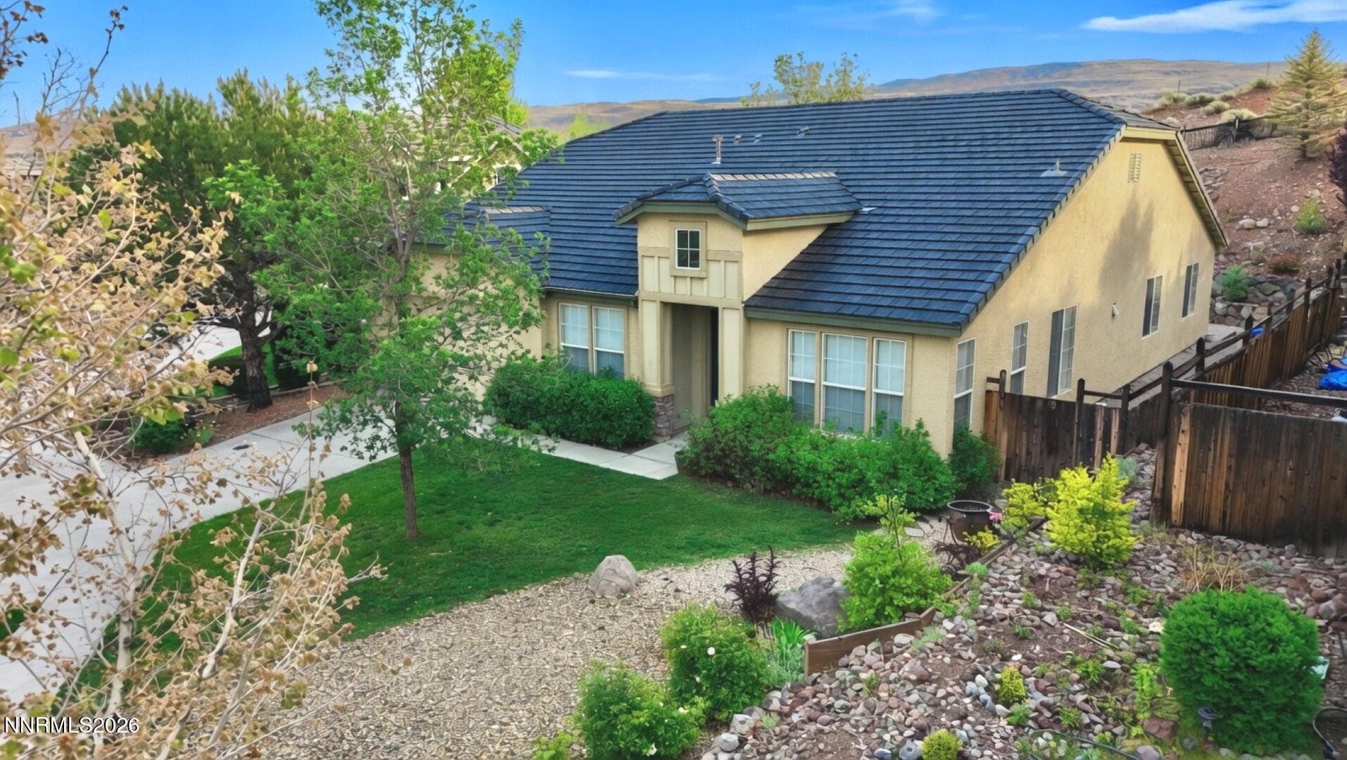 6282 Telehurst Dr — photo 2