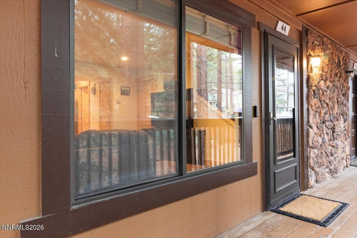 1200 Wildwood Ave # 44 — photo 2