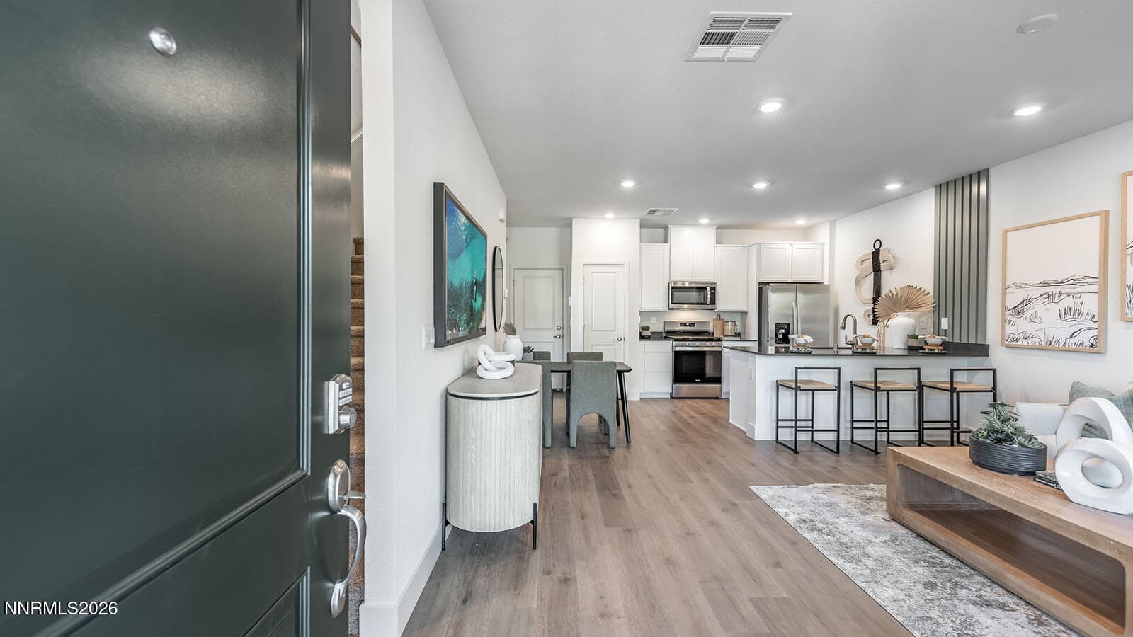 5850 Altitude St — photo 2