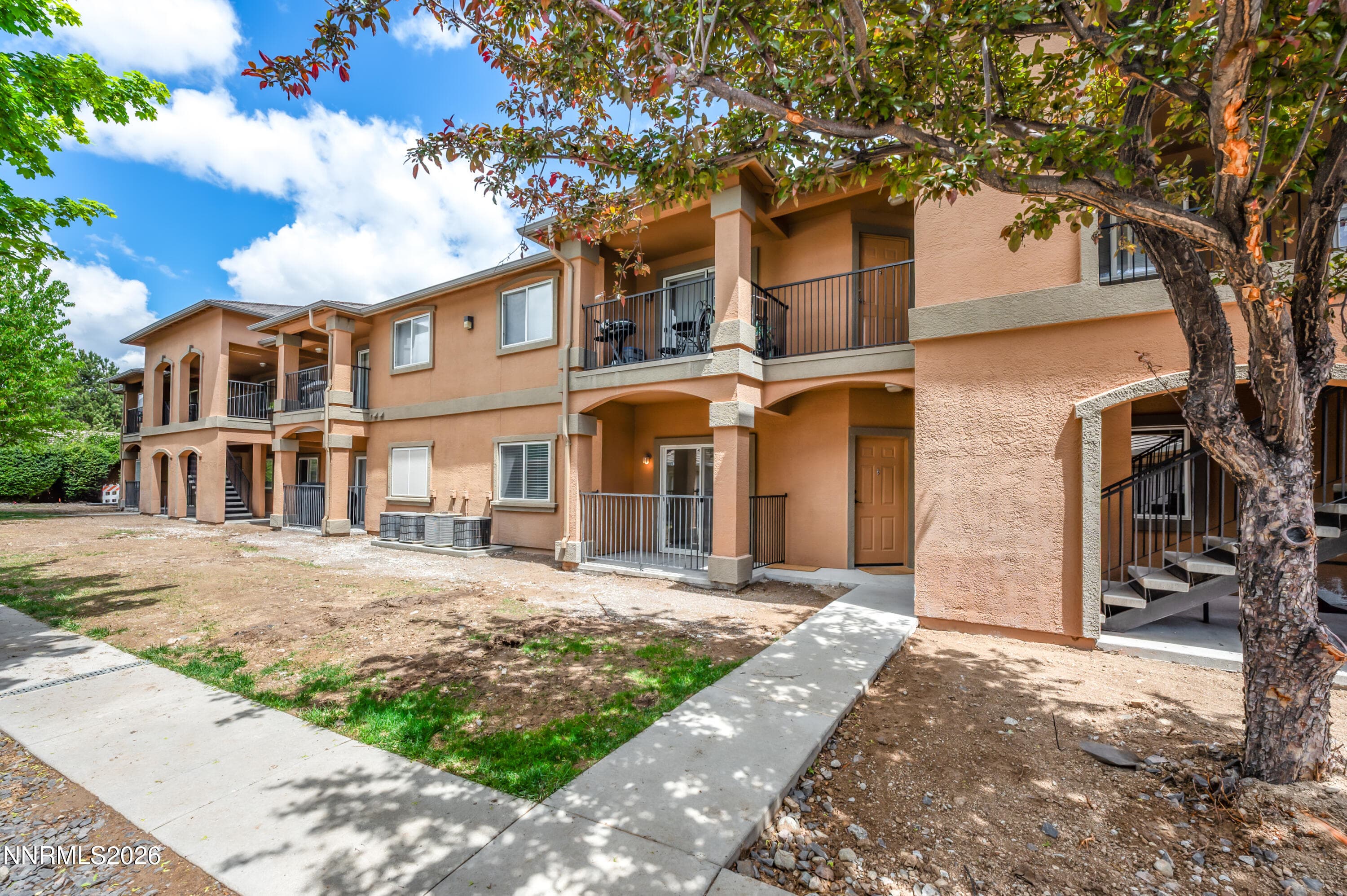 6850 Sharlands Ave 1068 — photo 1