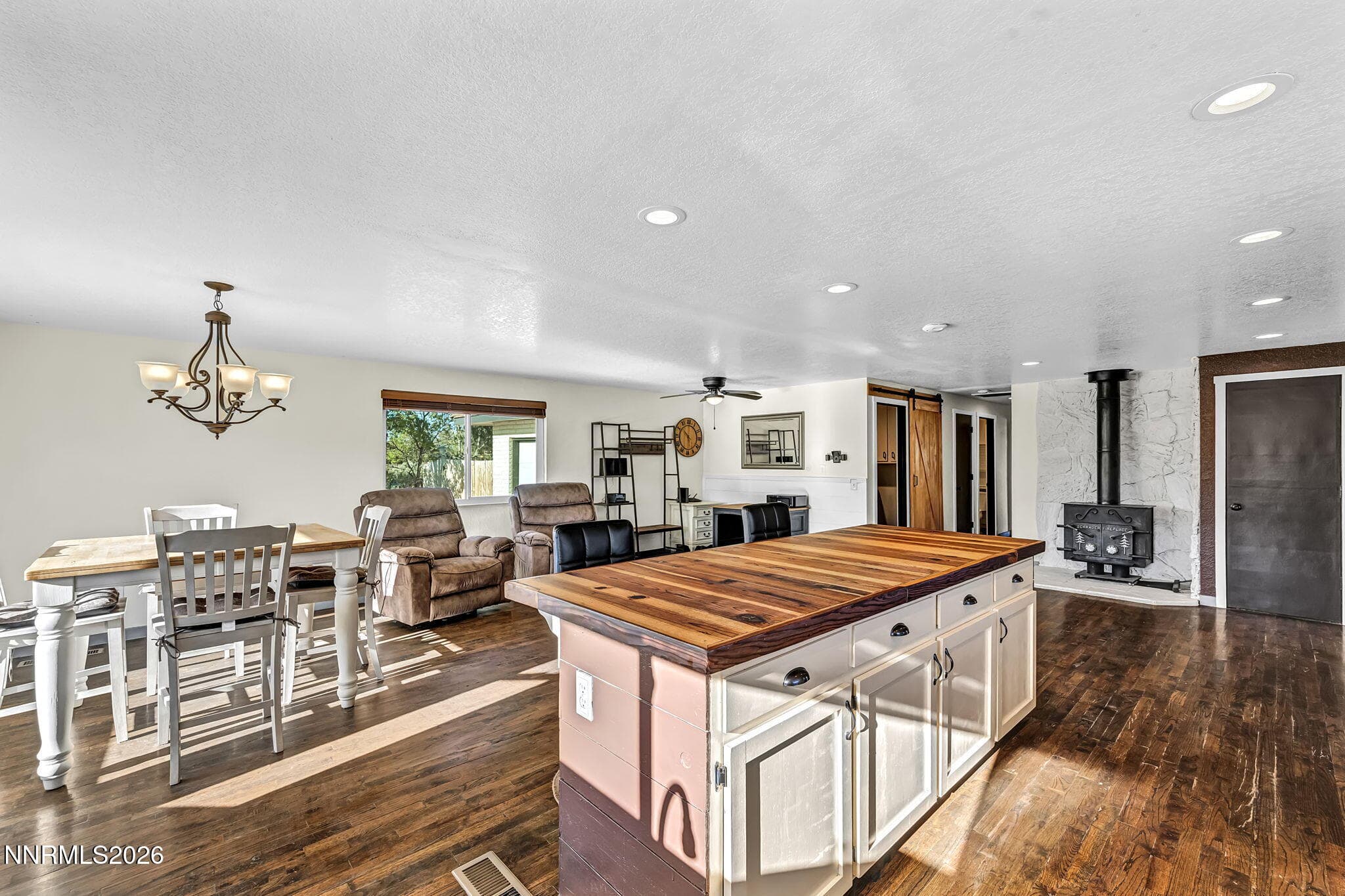 2635 S EDMONDS DR - Photo 4