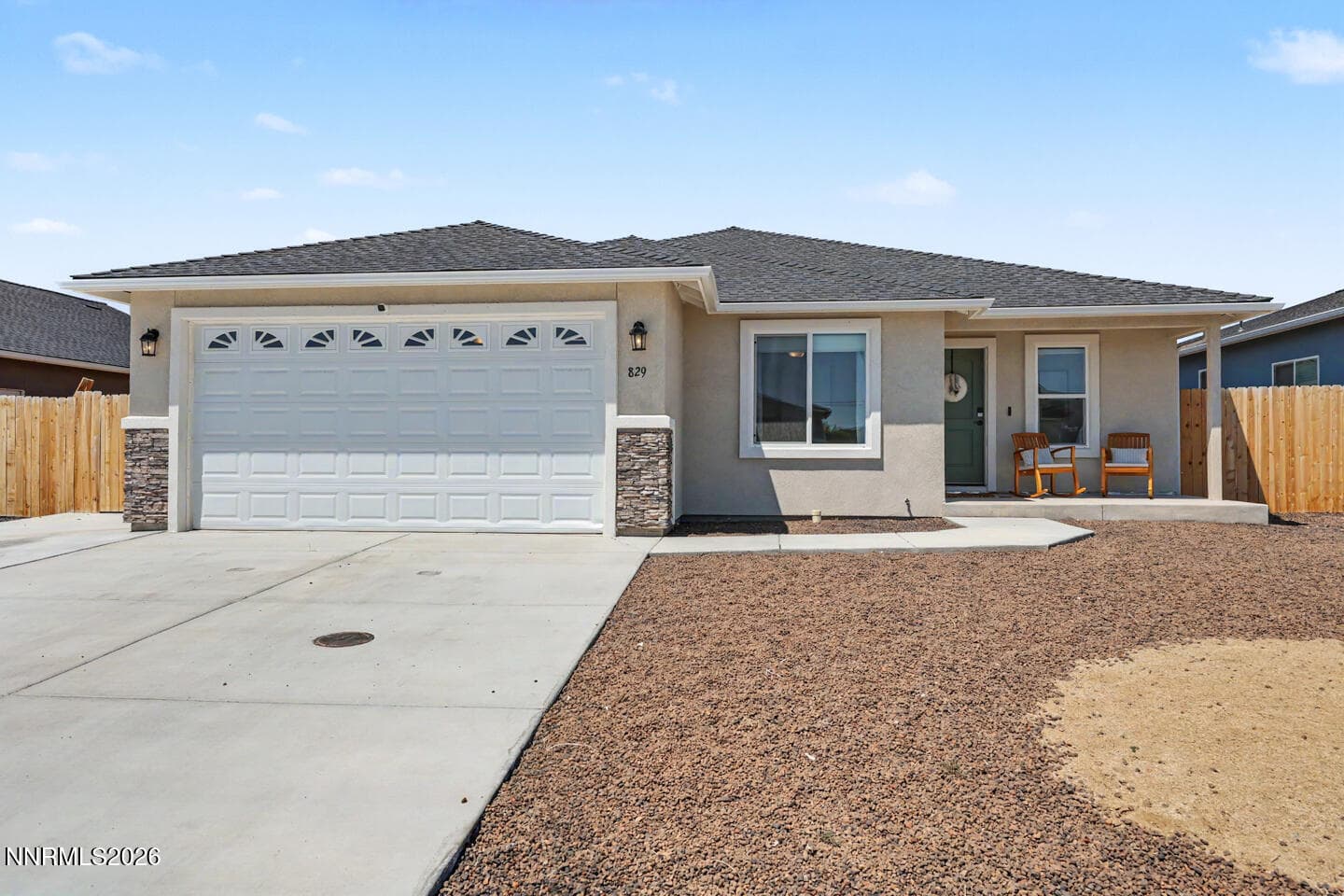 829 Great Basin Ln — photo 1
