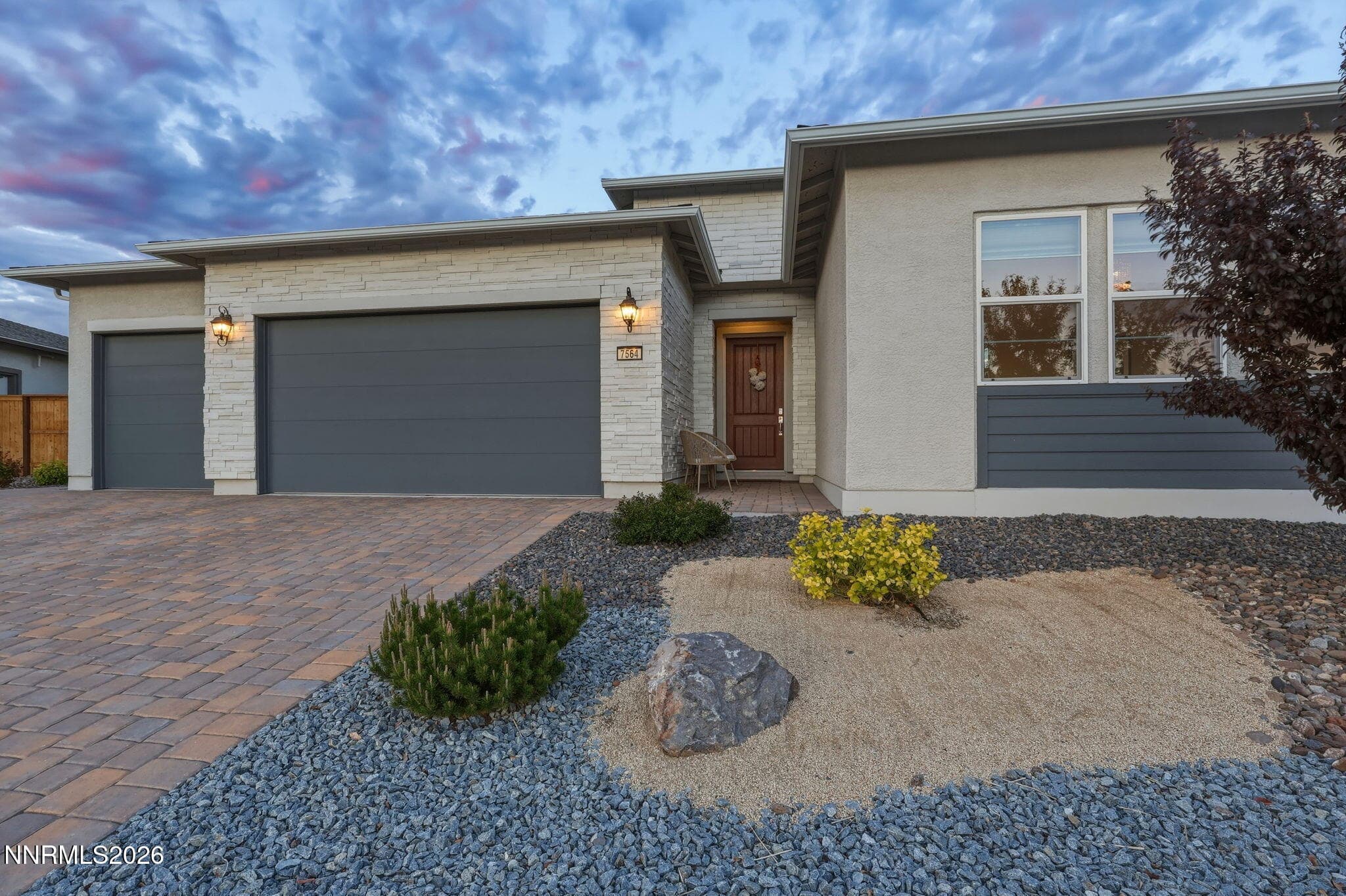 7564 Misty Spgs Dr — photo 2